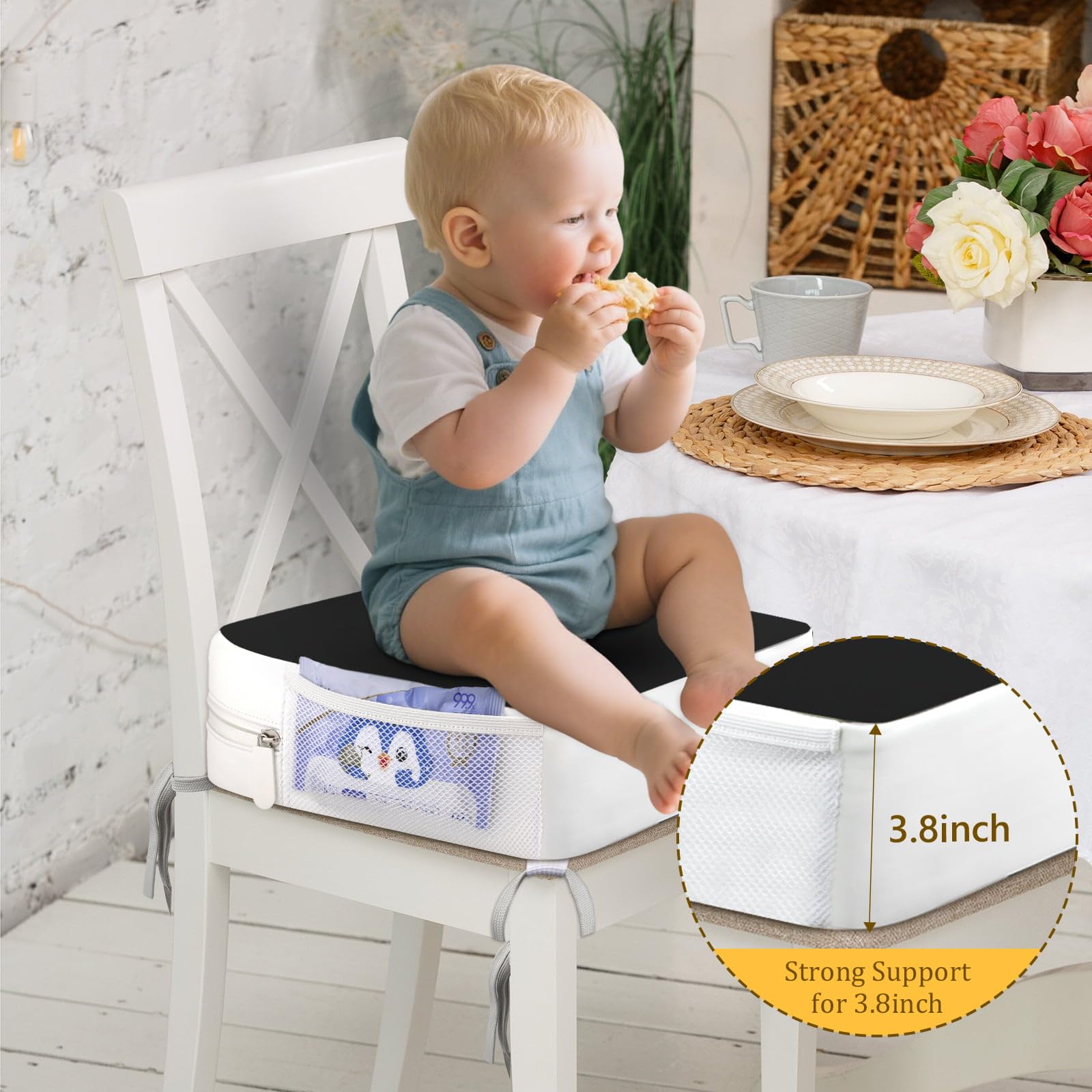 Sitzerhöhung Stühle Kind für Den Tisch - 4 Punkt Verankerung 9,6 cm Erhöhung für Kleinkinder am Esstisch mit Seitentaschen Rutschfeste & Tragbare Sitzkissen für Kinder (Schwarz)