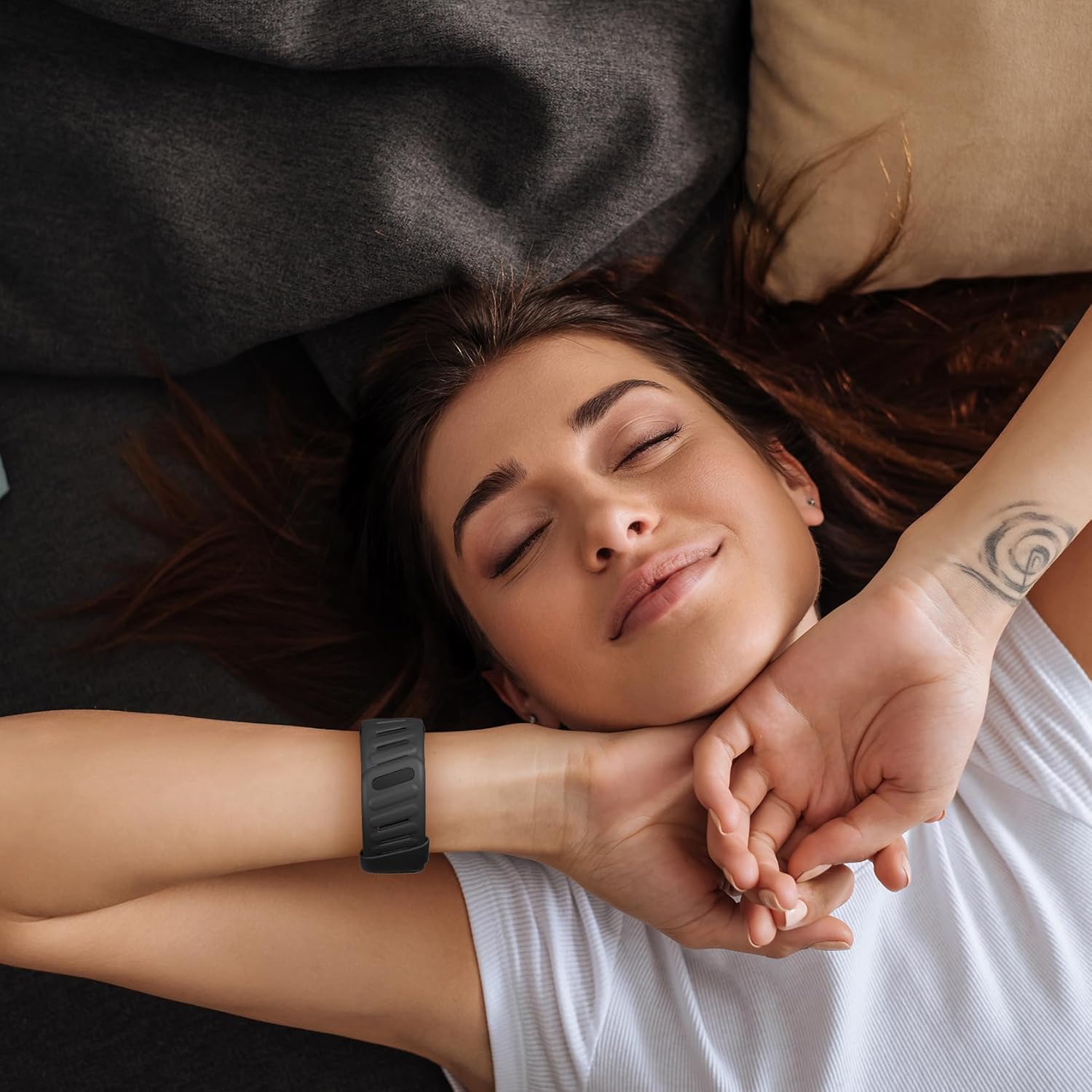 Silicone Sports Band Compatible with WHOOP 5.0 One/Peak, Soft, Comfortable and Waterproof Replacement Strap Compatible with WHOOP 5.0 Life/MG for Men and Women