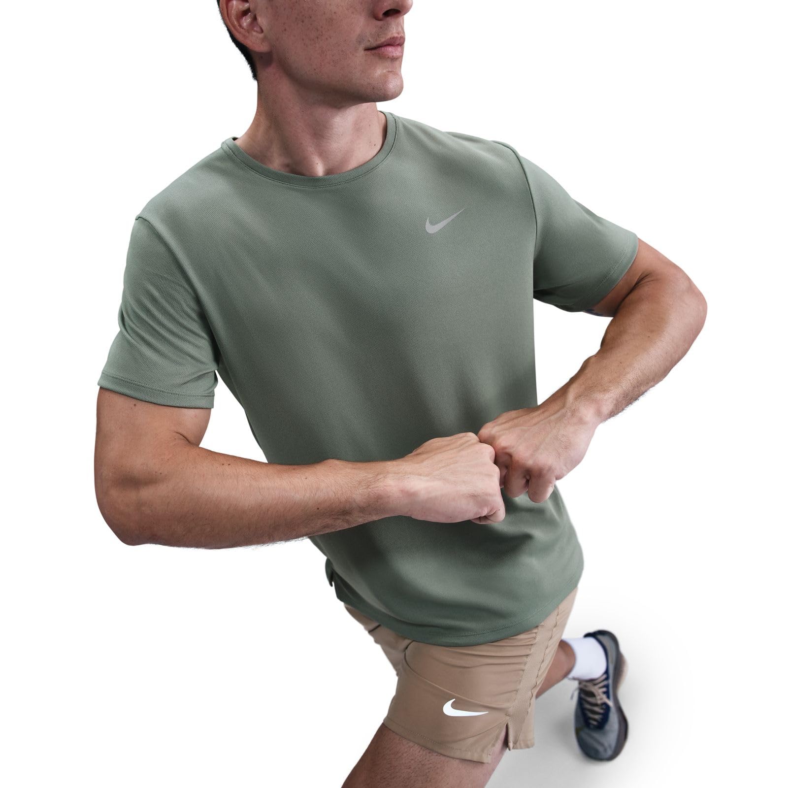 Nike Miler Dri-Fit DV9315 - Parte Superiore da Uomo a Maniche Corte