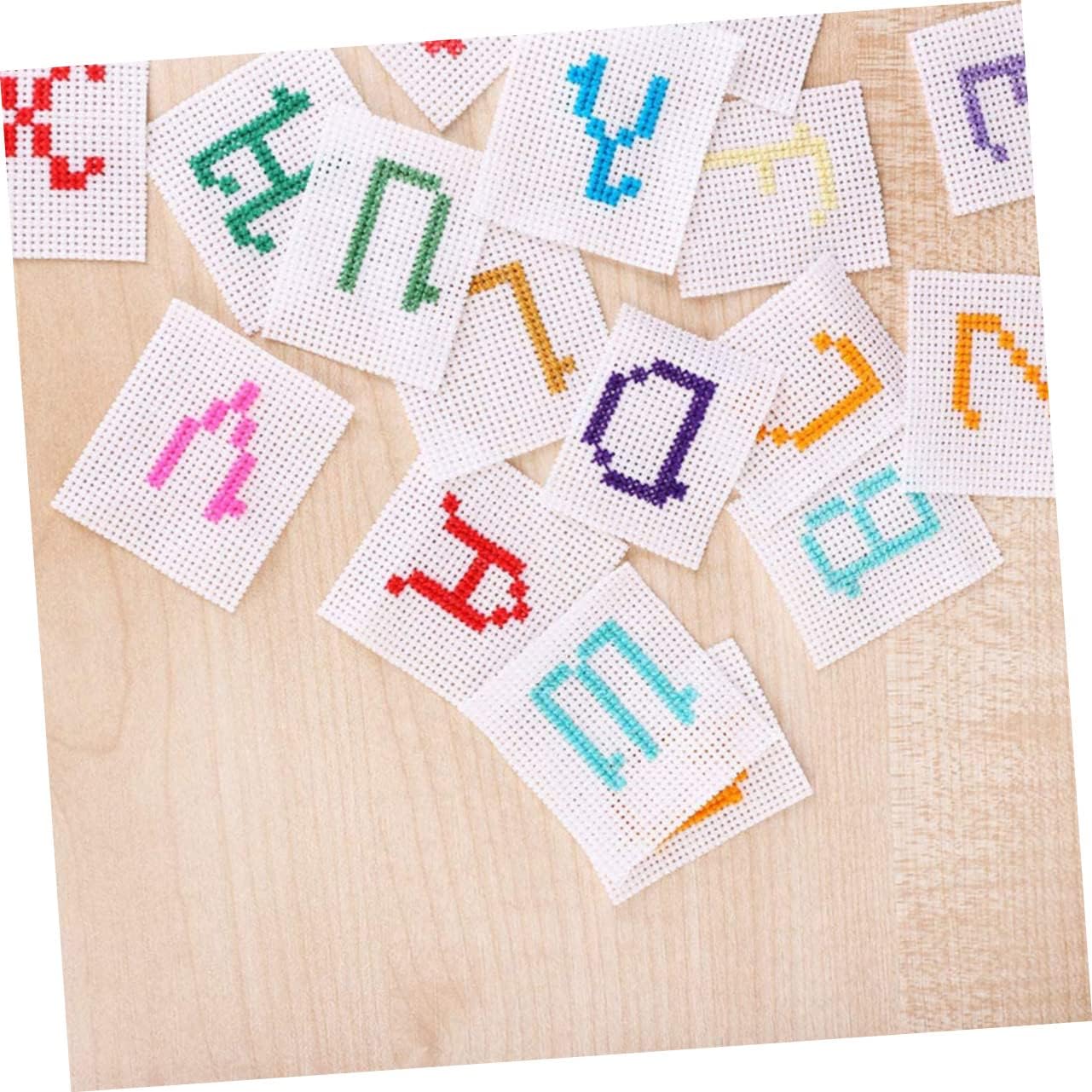 Homoyoyo 25pcs Plastic Mesh Sheets for Cross and Embroidery Crafting Supplies Square Versatile and Embroidery Canvas for Boys and Girls and Adults