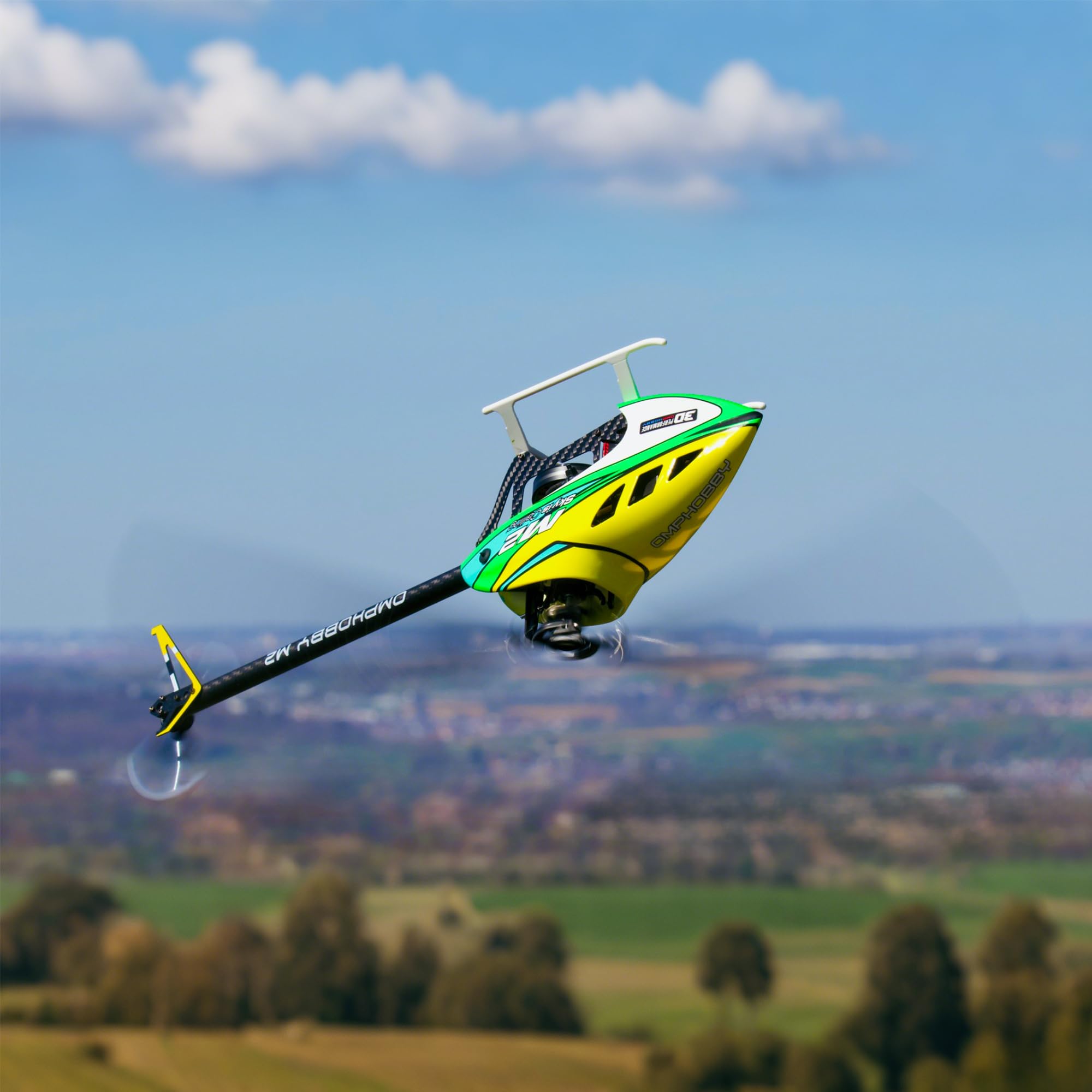 OMPHOBBY M2 V3 PRO RC Hubschrauber für Erwachsene, Unterstützt APP-Tuning und Telemetrie, 6Kanal 3D Bürstenlos-Direktantrieb, 320g Leicht, OFS3 Flugsteuerung, 200er Mini Helikopter Outdoor Orange PNP