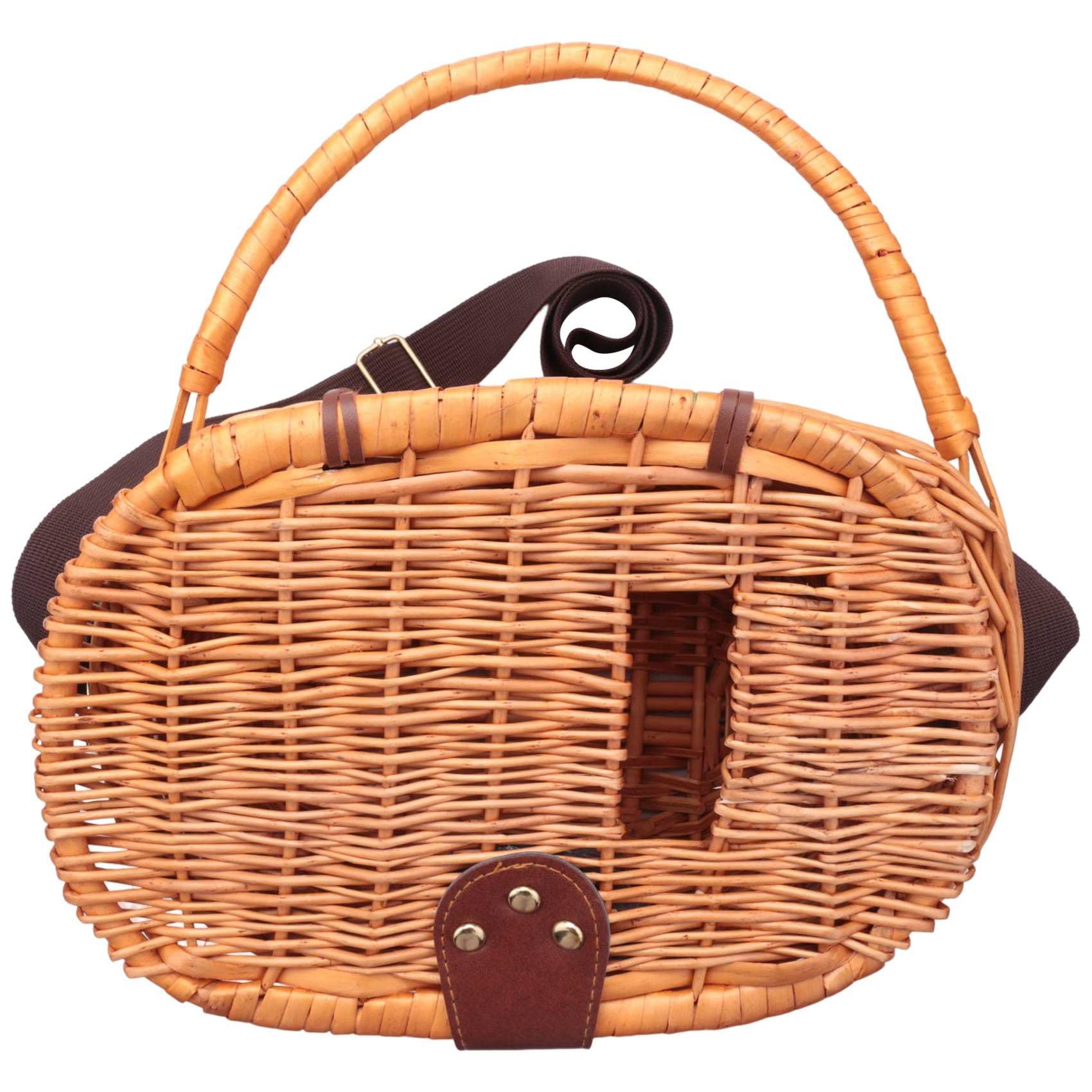 Panier De Pêche à La Mouche Vintage En Osier Tissé – Décoratif Avec Poisson En Bois