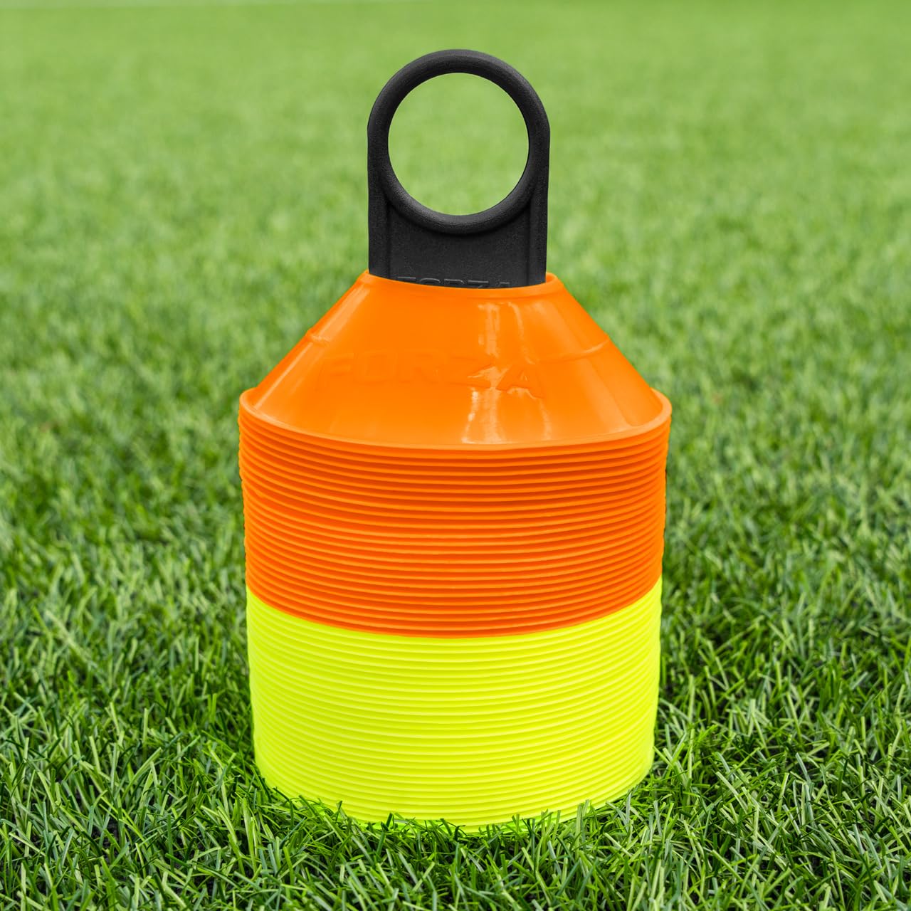 FORZA Mini Plots de Marquage pour Entraînement de Sport [Pack de 50/1000] | Cônes Durables et Polyvalents pour Le Football, Le Rugby et Plus | Support de Transport