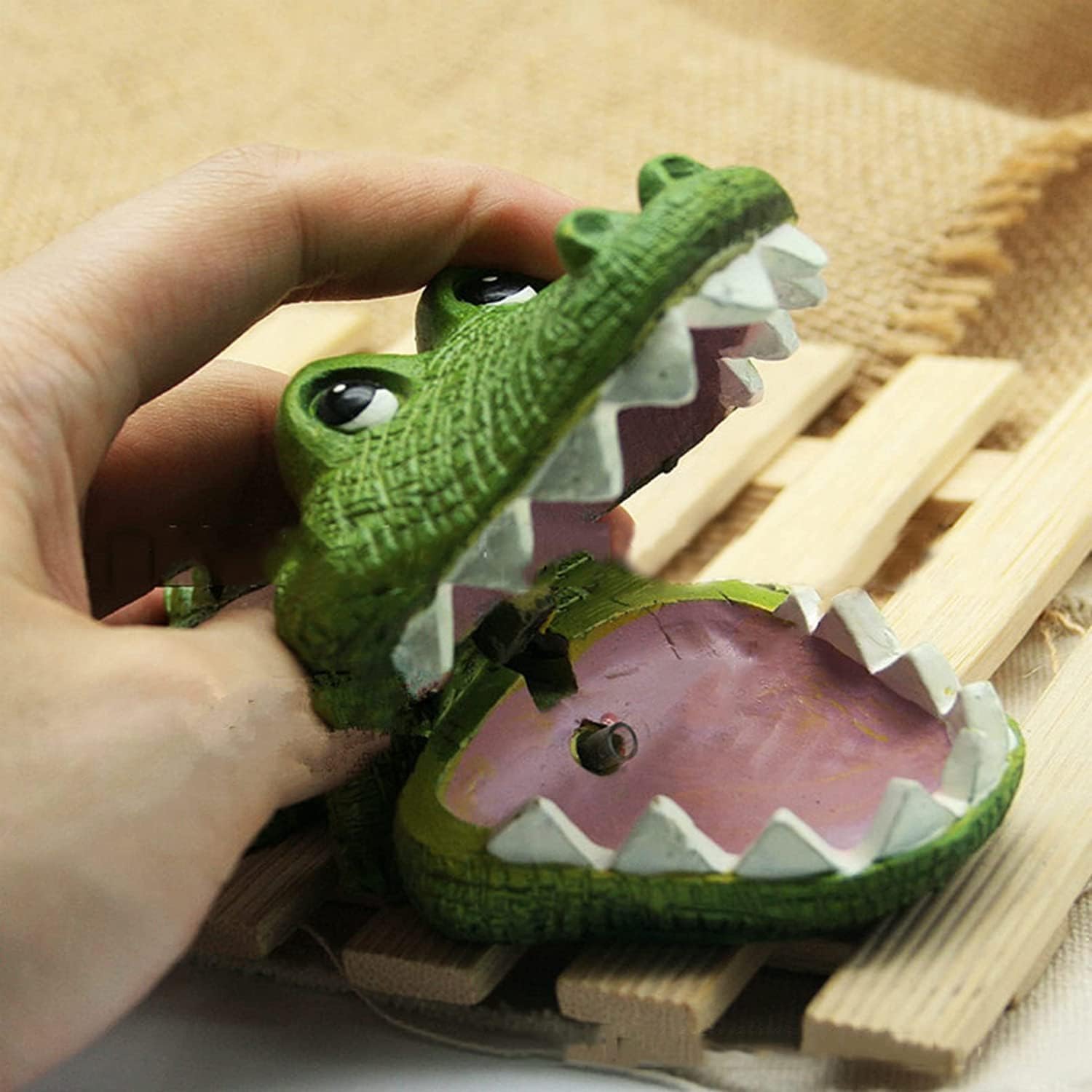 Dekoracje akwariów Ozdoba do akwarium Ozdoby do akwarium Bubbler powietrza Akwarium Kamień napowietrzający do akwariów Żywica Aligator Ozdoba Akwarium Natlenienie Wystrój, Onecolor 16Serene