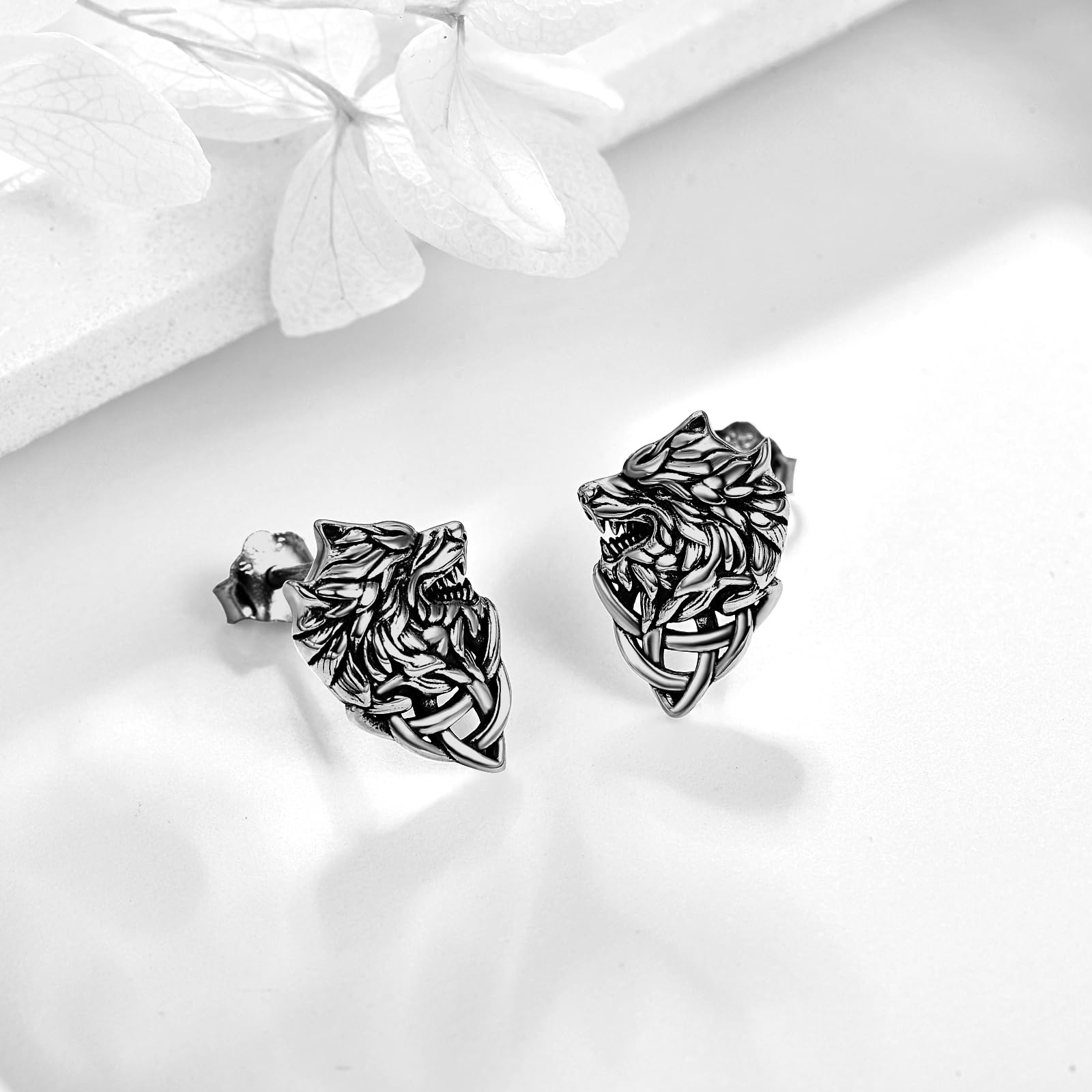 KINGWHYTE Wikinger Wolf Ohrstecker 925 Sterling Silber Wolfskopf Ohrringe Keltischer Wolf Punk Schmuck Geschenk für Männer Frauen