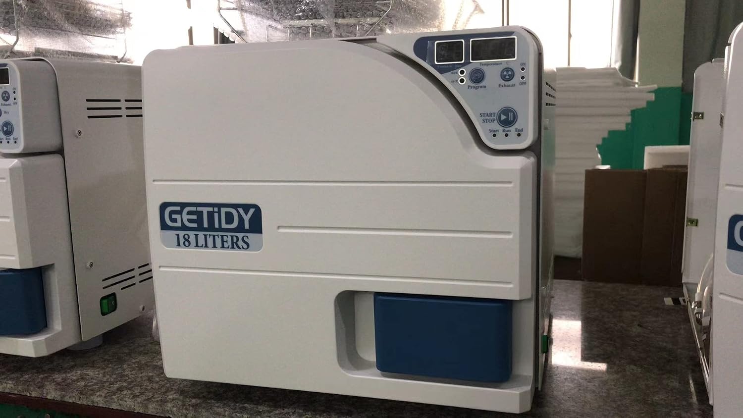 18L Automatic Table Top Autoclave Steam Sterilizer High Temperature Class N Autoclave Machine Digital LED Screen Over-Heat Protection JC-18