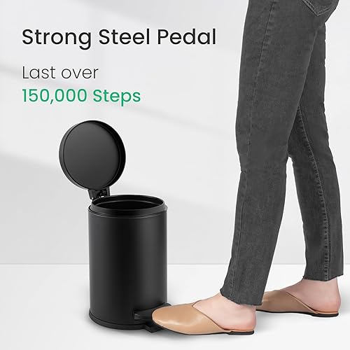 Miniatura 4 de Cesun Cubo de basura negro pequeño de 1.2 galones, cubo de basura de baño con tapa y pedal de pie, mini papelera redonda para baño, dormitorio,