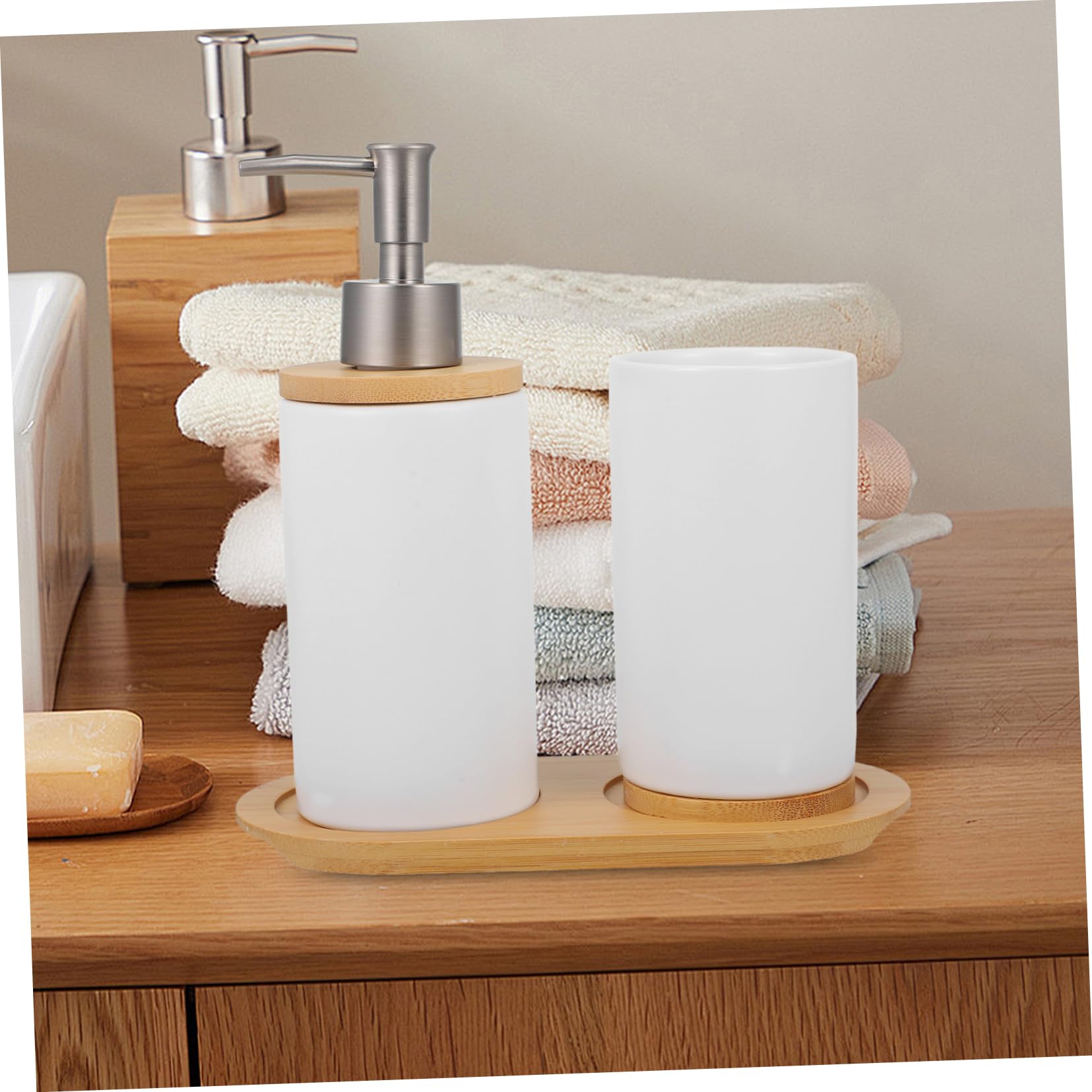 Accessori Bagno Ceramica Bianco con Dispenser Sapone Pompa Bicchiere Portaspazzolino e Bottiglia Lozione con Base Design Nordico Elegante e Superficie Liscia Facile da Pulire