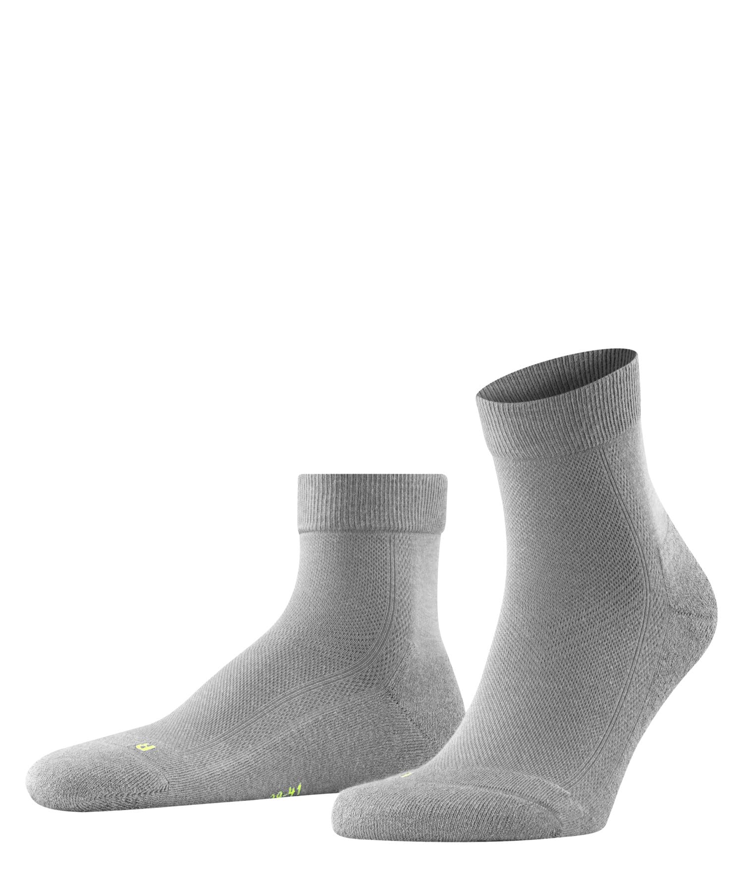 FALKE Unisex Cool Kick Socks Breathable Quick-Drying Functional Material Lightweight Padding Plush Sole Cooling Modern Quarter Length Flat Seam on Toe Sporty 1 Pair