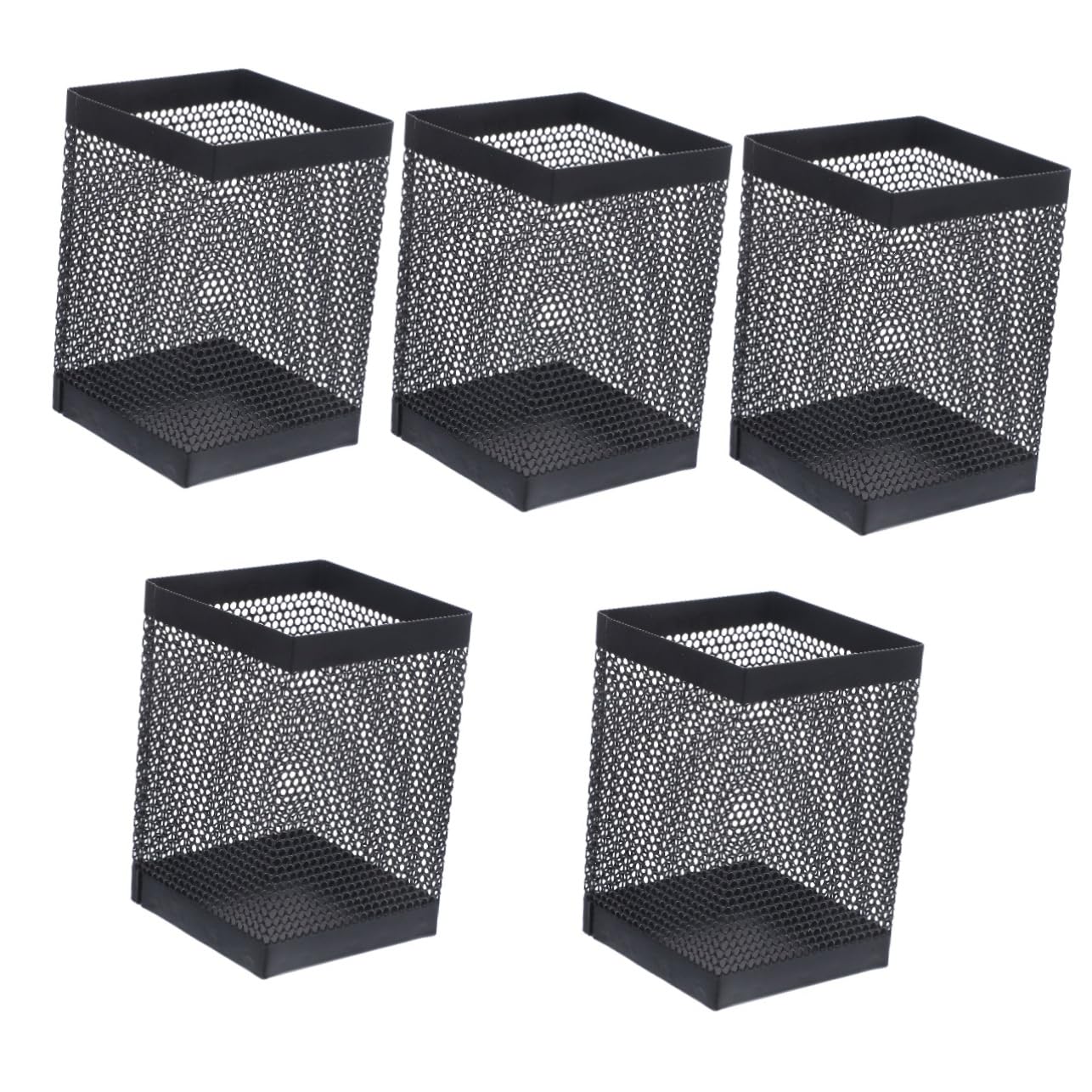 Porte-stylos perforés en métal pour organiser un bureau de télétravail