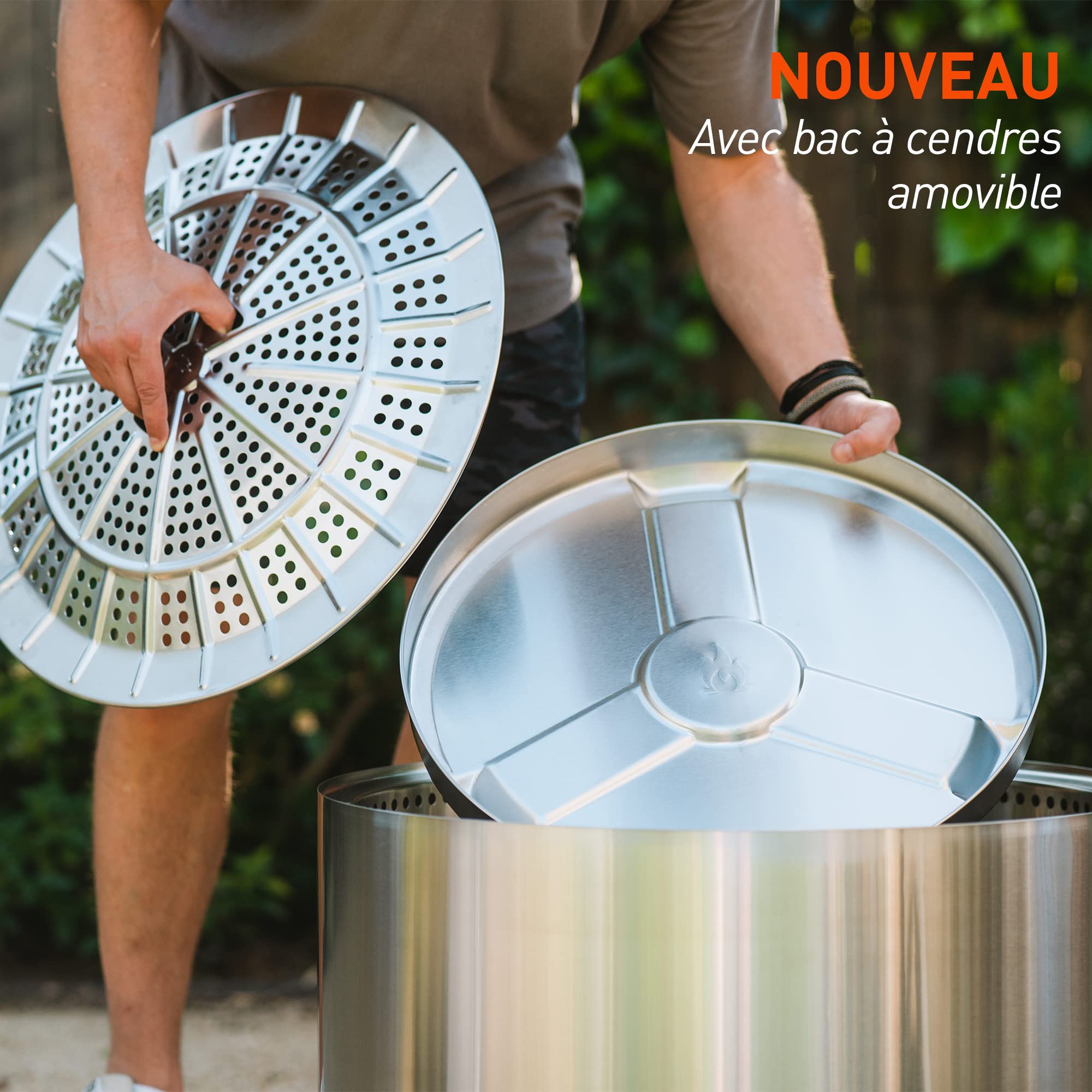 Solo Stove Brasero Yukon 2.0 | Brasero Portable de sans émission de fumée, Combustion Naturelle du Bois, avec bac à Cendres Amovible, Acier Inoxydable, 68,5 x 43 cm, 18,3 kg Argent