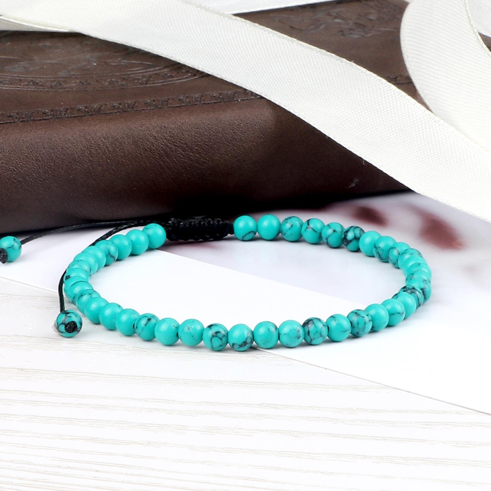 Bracciale in perle di pietra naturale per donne viola pietre vere bracciale in corda intrecciata regolabile, bracciale in perle yoga intrecciato regalo per ragazze per compleanno e anniversario
