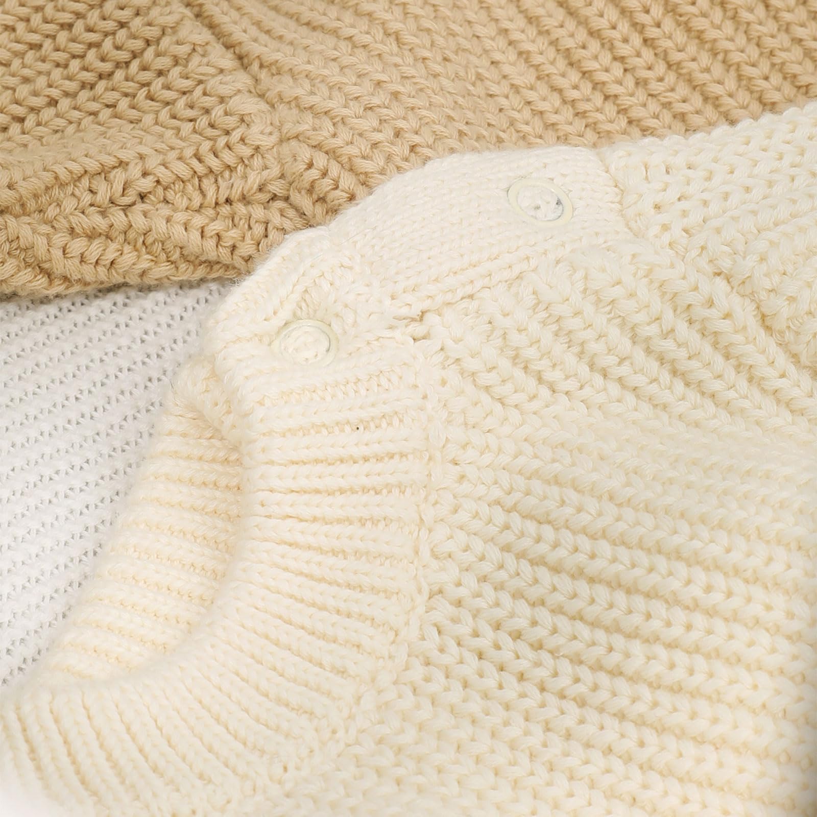 3-teiliges Strick Strampler Set für Neugeborene mit passender Mütze und Socken, weiche und atmungsaktive Outfit Strickware für Babys von 0 bis 6 Monaten, schöne Babymütze und Socken