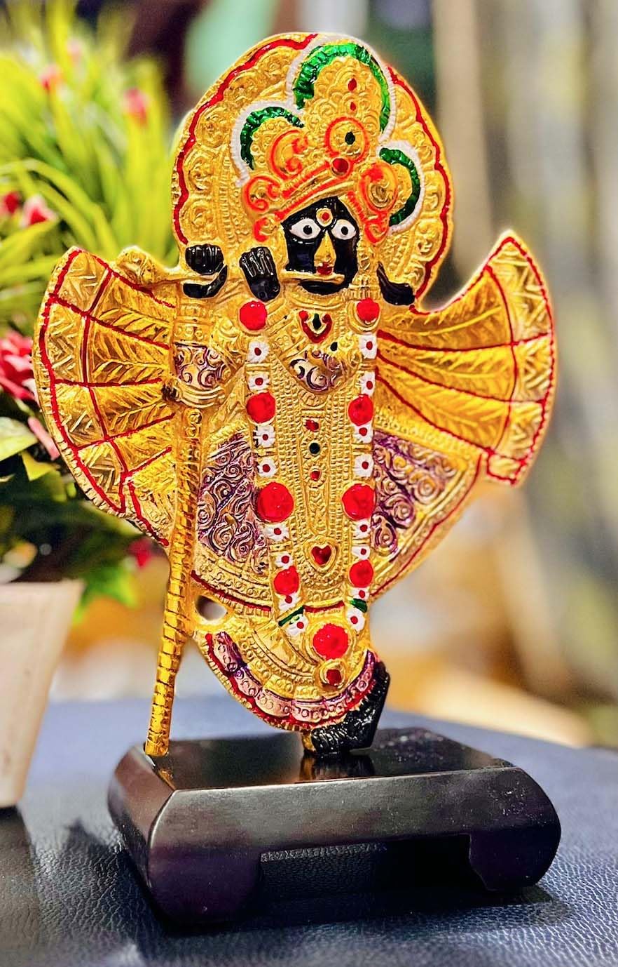 Hastcraft Vrindavan Banke Bihari Ji Shri Krishna Idol with Wooden Base