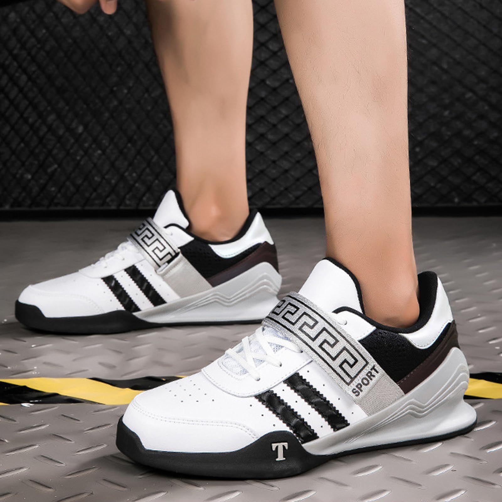 Chaussures De Squat For Hommes Et Femmes, Légères Et Confortables, Chaussures D'entraînement De Soulevé De Terre, Salle De Sport En Salle, Corde À Sauter, Yoga, Baskets D'entraînement Croisé ( Color