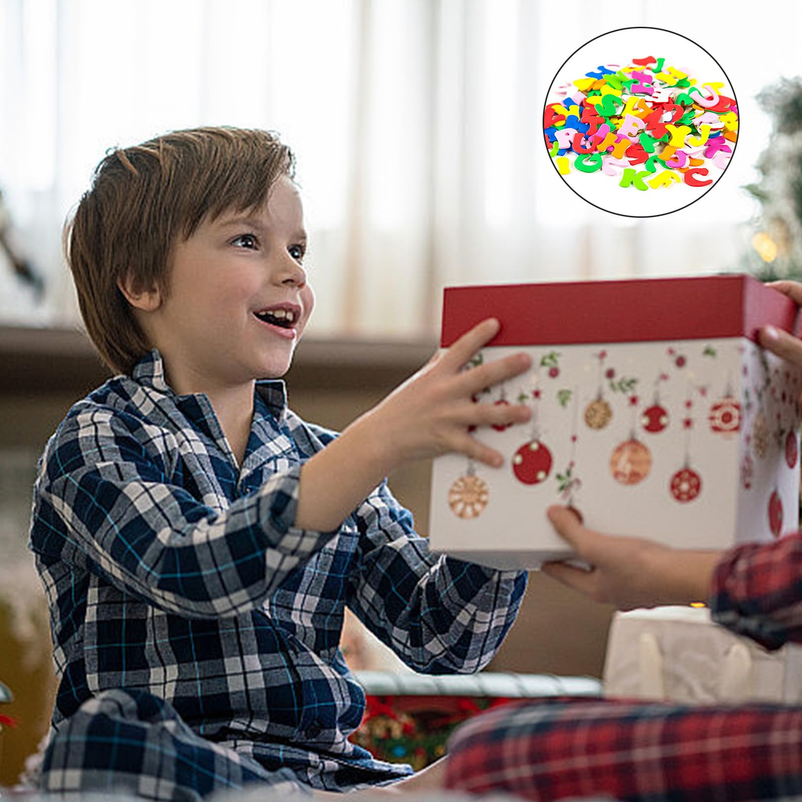 Letras Adhesivas Coloridas - 520 Pegatinas de Goma Espuma Autoadhesivas Para Pegar - Juego de Letras Para Niños Escolares