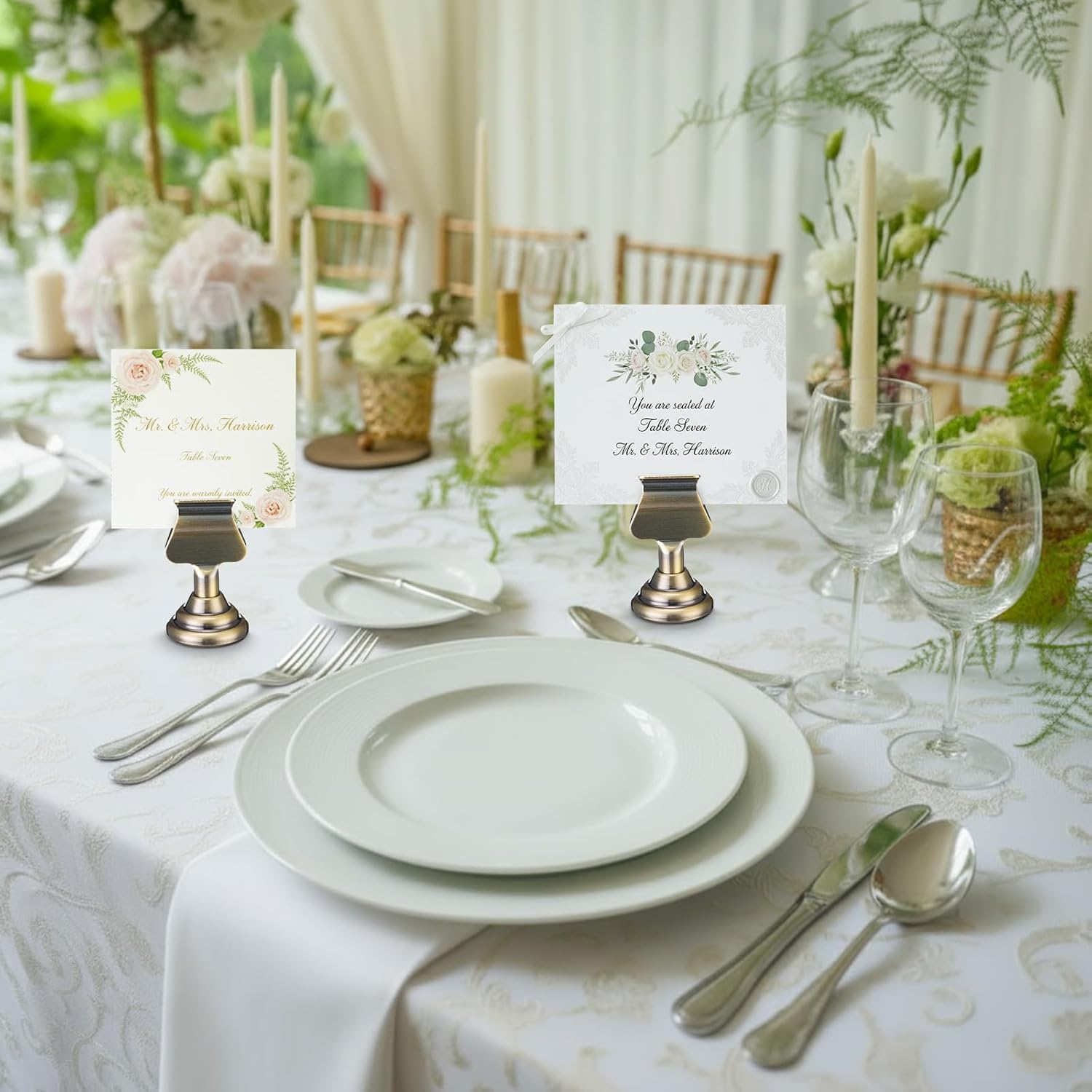 Kathfly 24 Pcs Wedding Table Number Holders 1.7 inch Metal Bronze Mini Place Card Holders Bulk Harp-clip Table Sign Stands Card Holder Display Picture Memo Notes Menu for Restaurants Birthday Decor