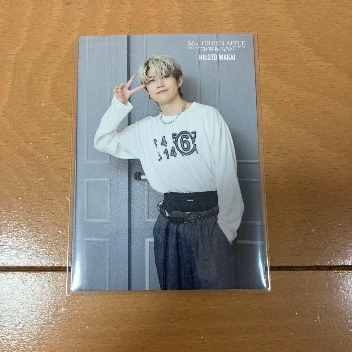 Amazon.co.jp: Mrs. GREEN APPLE ミセス ホワイトラウンジ フォト