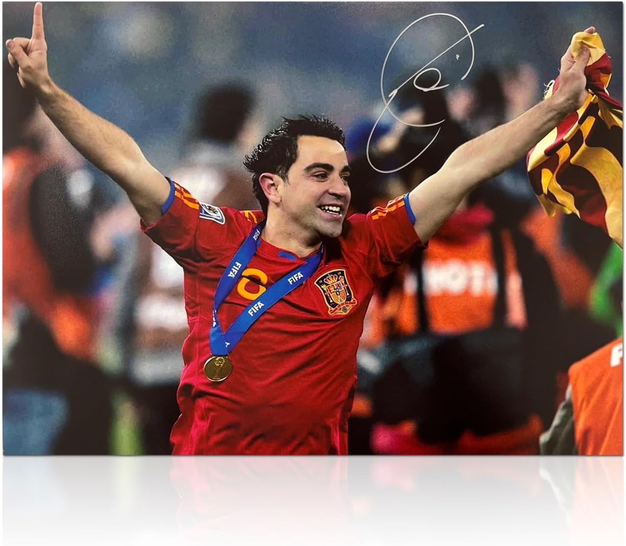 Exclusive Memorabilia Xavi Hernandez Signed Spain Soccer Photo