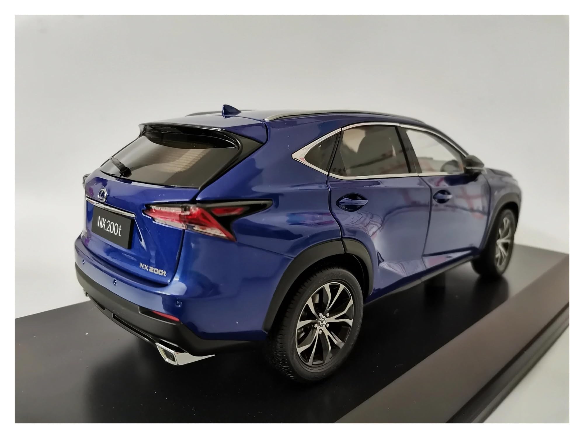 Amazon.com: 1 18 for Lexus NX200t Metal Diecast Model Car