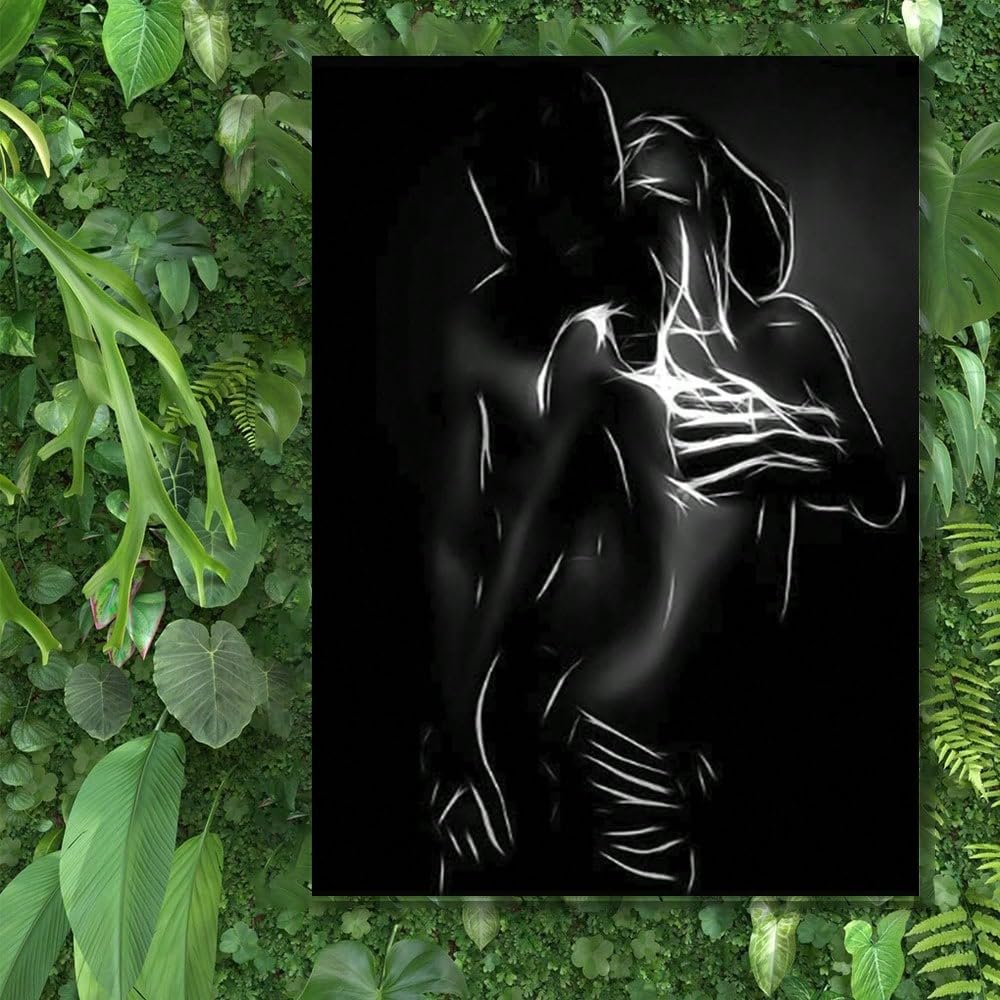 Trdmcfbn Romantic Couple Wall Decor, Abstract Lovers Embrace Canvas Print, Light Trail Silhouette Couple Wall Art(30x40cm/No frame)