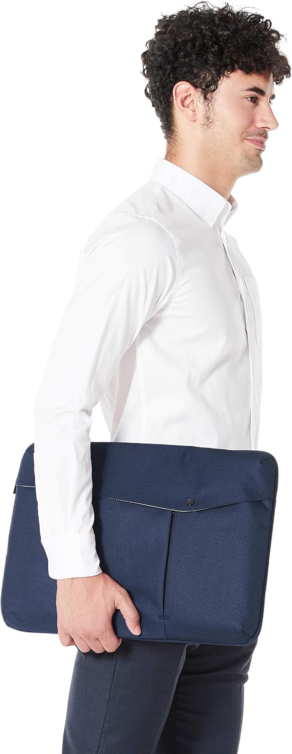 Amazon Basics Laptop Sleeve - 17-Inch, Navy