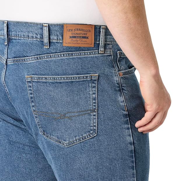 Levi Strauss Signature Gold Men's Regular Fit Flex Jeans, Medium Indigo, 36W x 36L by Levi Strauss Signature Gold - Used condition - Image 4