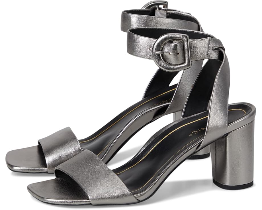 VIONIC Zinfandel - Pair View