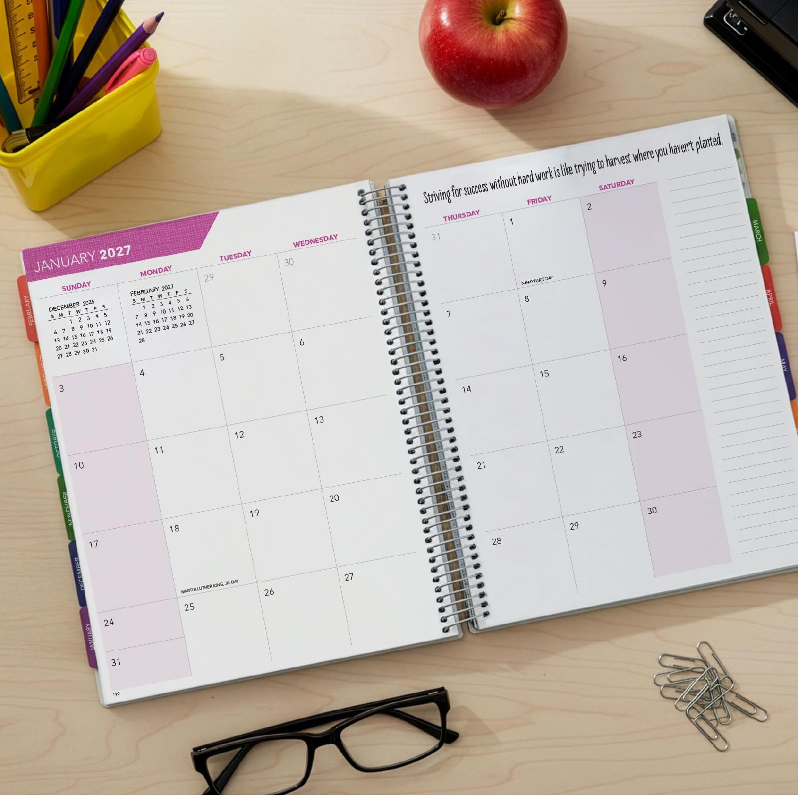 Deluxe-Lehrerplaner, August 2026 - Juli 2027, 8,5 x 11, täglich, wöchentlich, monatlich, Organizer mit 7 Perioden, Taschenordner, datiertem Kalender, Seitenregistern, Lesezeichen und