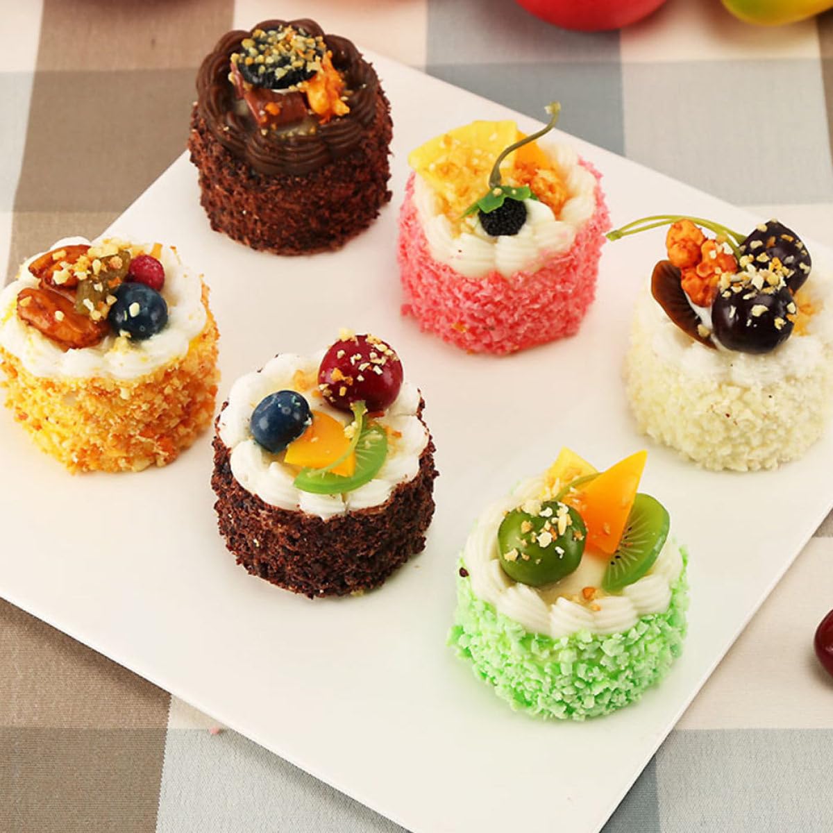 Kühlschrankmagnet mit Kuchenmotiv 6 Stück aus Kunstharz