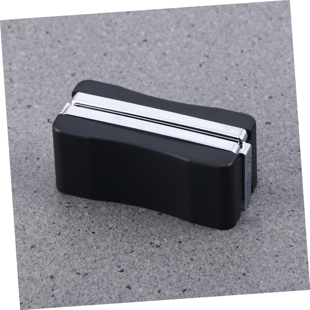 Car Windshield Wiper Repair Tool and Easy to Use Wiper Fixer for All Vehicle Types for Rainy Days Black