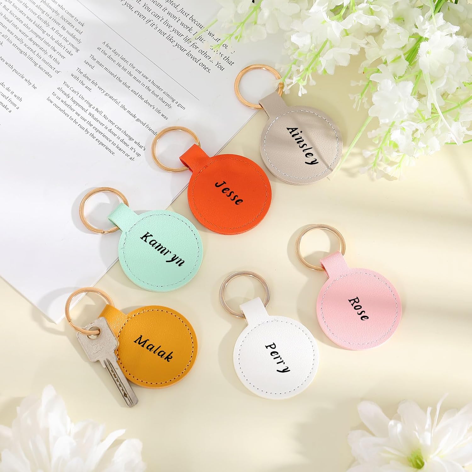 36 Pcs Round Leather Keychains Blank Bulk with Key Rings for DIY Craft Laser Engraving Stamping PU Leather Key Fob Colorful for Women - Image 4