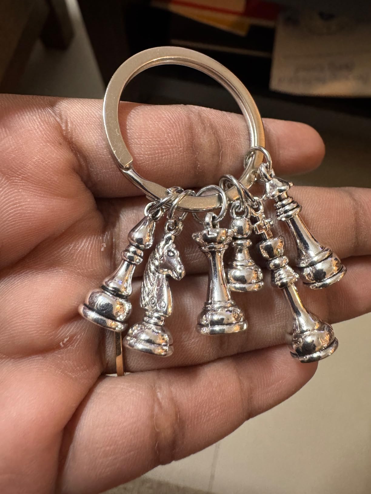 Chess 6 Piece tiny charm keychain - Trendy chess key chain, Chess Gifts ...