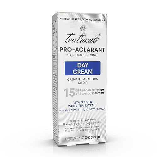 Miniatura 3 de TEATRICAL Pro-Aclarant Crema iluminadora de Día con protector solar FPS 15 vitamina B3 y extracto de té blanco 17 onzas líquidas