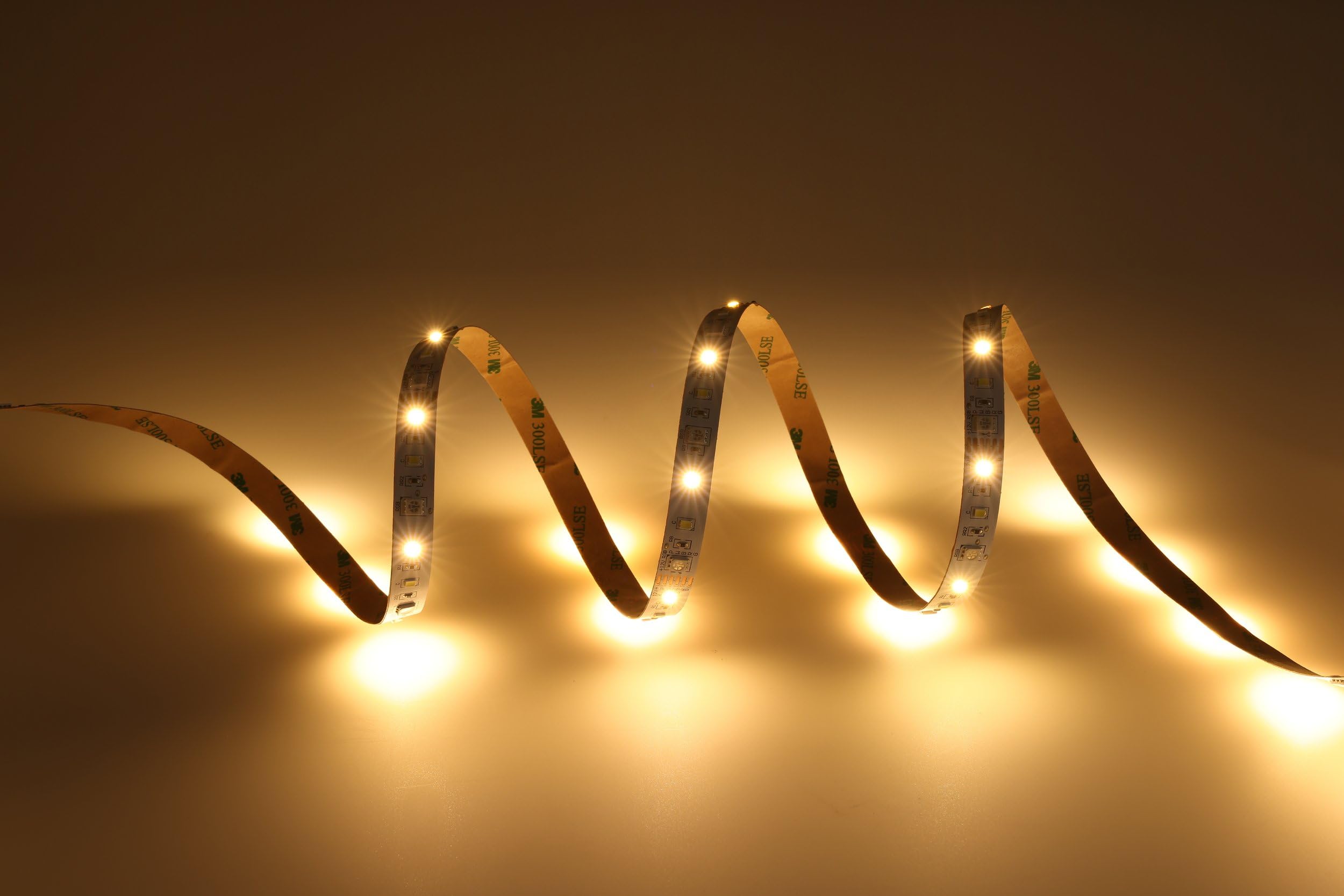 Eglo connect.z Ruban LED connecté Stripe-Z, bande 5 m, Zigbee, contrôlable | par appli et commande vocale, blanc chaud – froid, RGB, dimmable, autocollant et recoupable