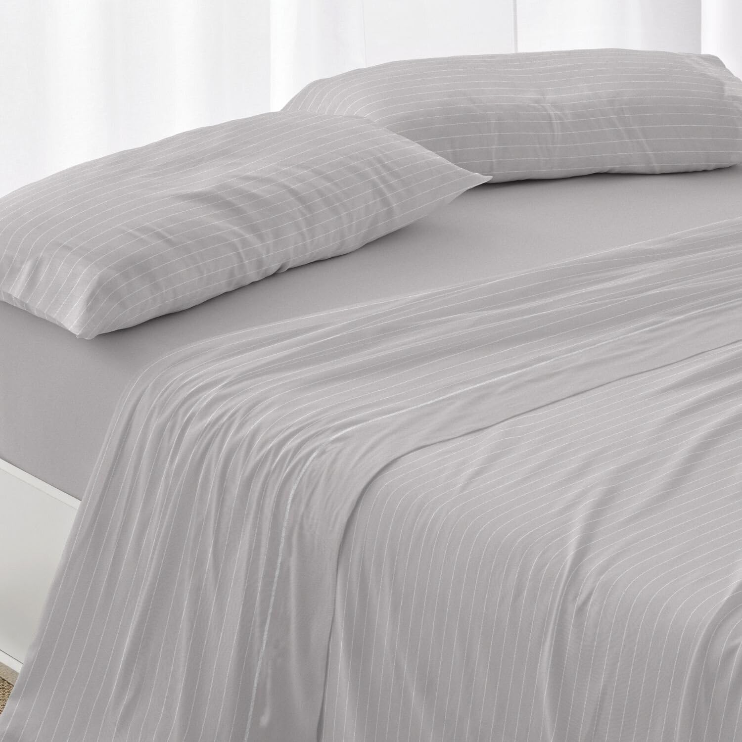 Draps chauds de Velvelina contre le lit froid parure grise Burrito Blanco 160cm