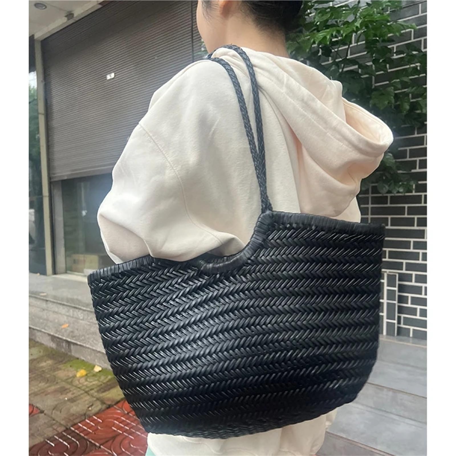 Geflochtene Tasche Leder Leder Handgewebte Einkaufstasche Damen Shopping Große Kapazität Schulter Design Gemüsekorb Einkaufen