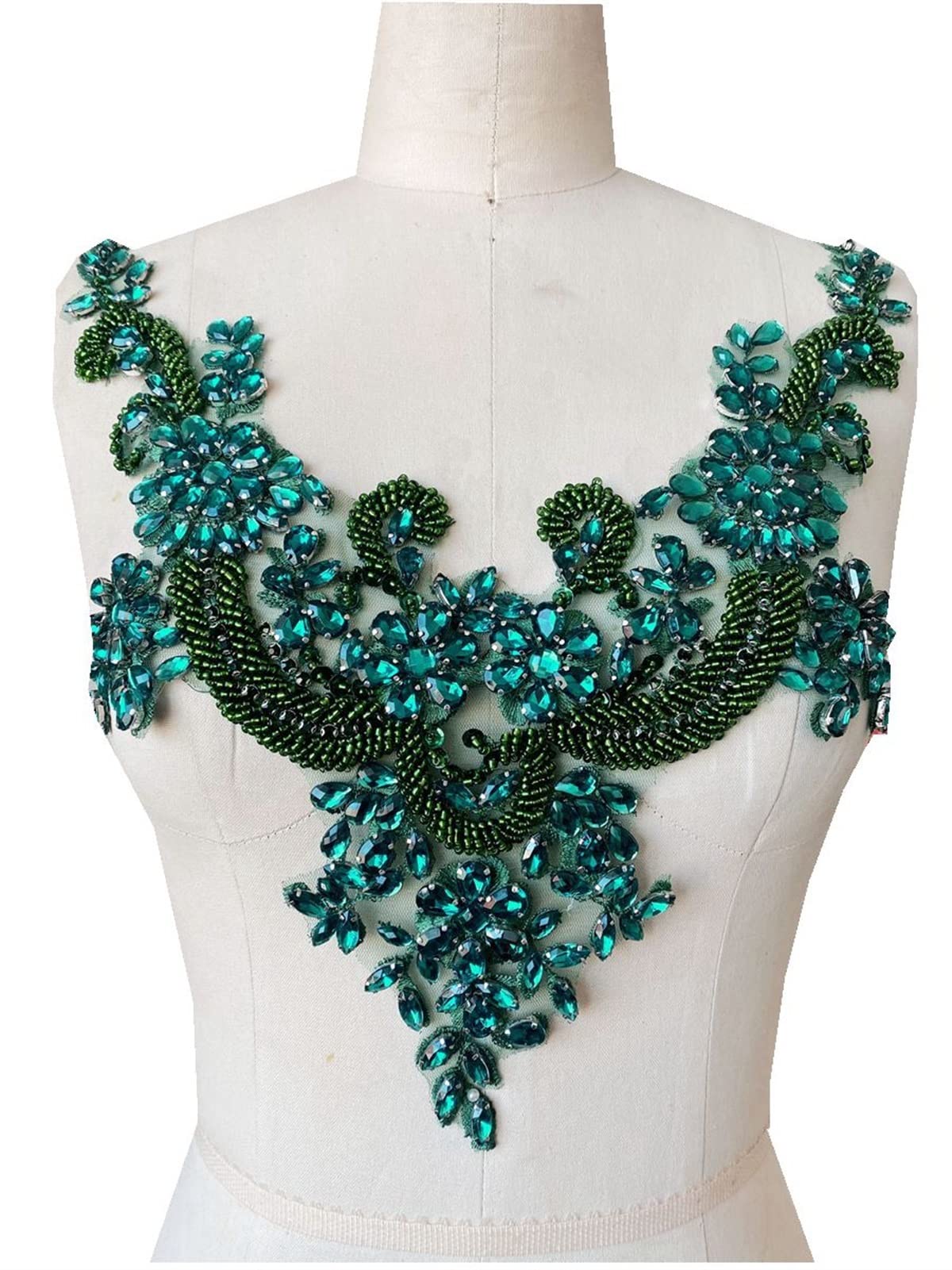 Dentelle brodée florale strass et perles pour personnaliser vos robes