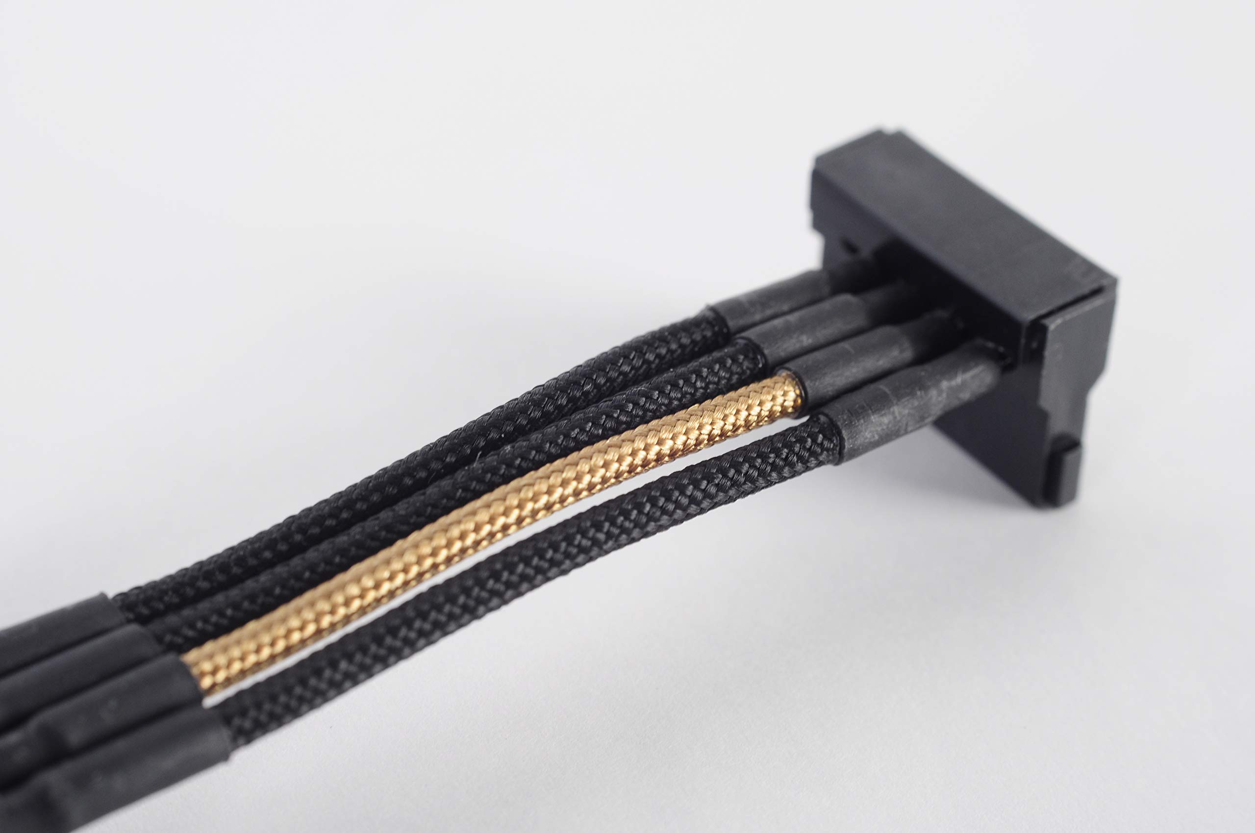SilverStone Technology Cavo di alimentazione con 1 x 4 pin a 4 connettori SATA (PP07-BTSBG)