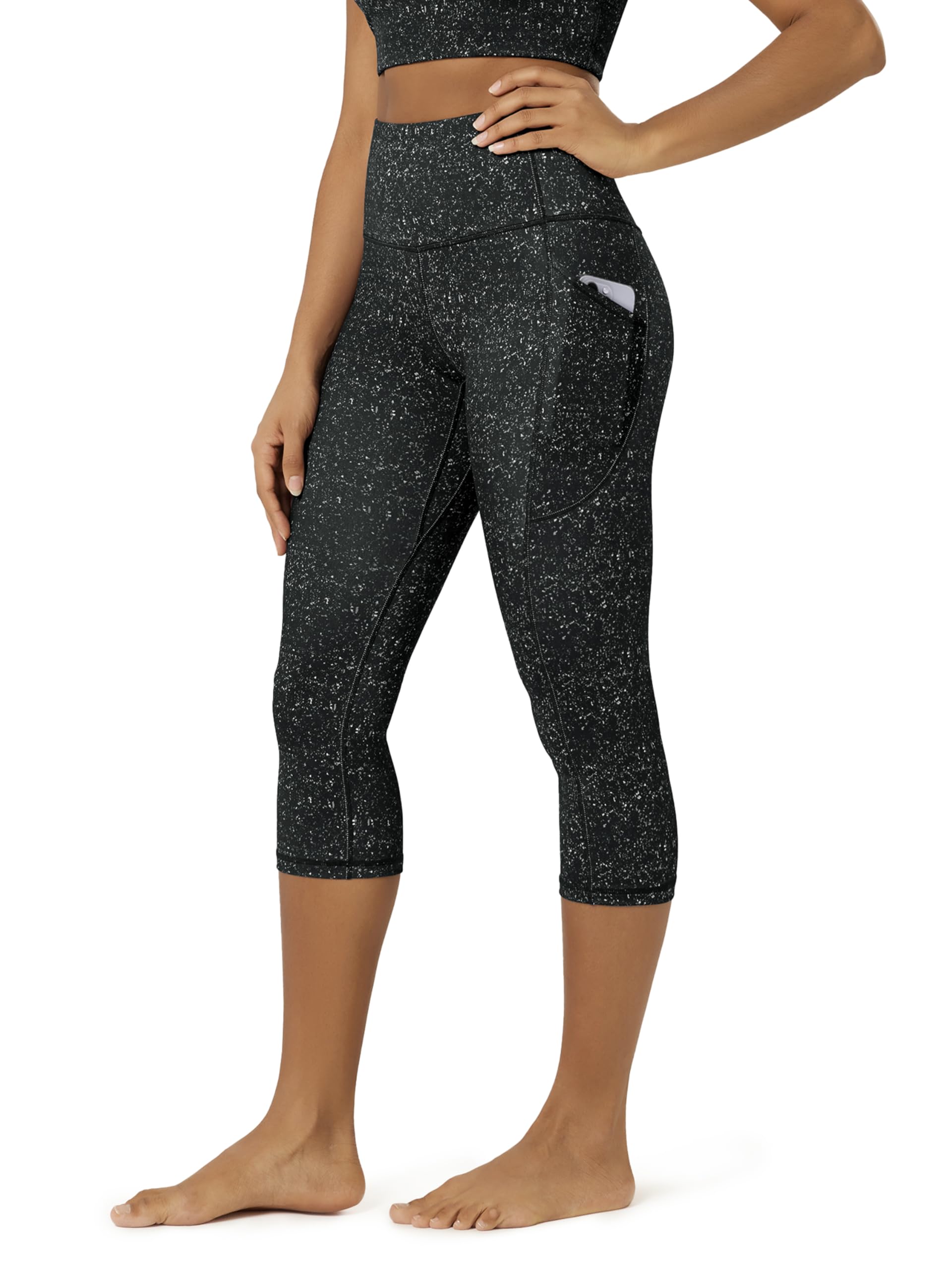 ODODOS Women's High Waisted Yoga Capris with Pockets, Tummy Control Non See Through Workout Athletic Running Capri Leggings