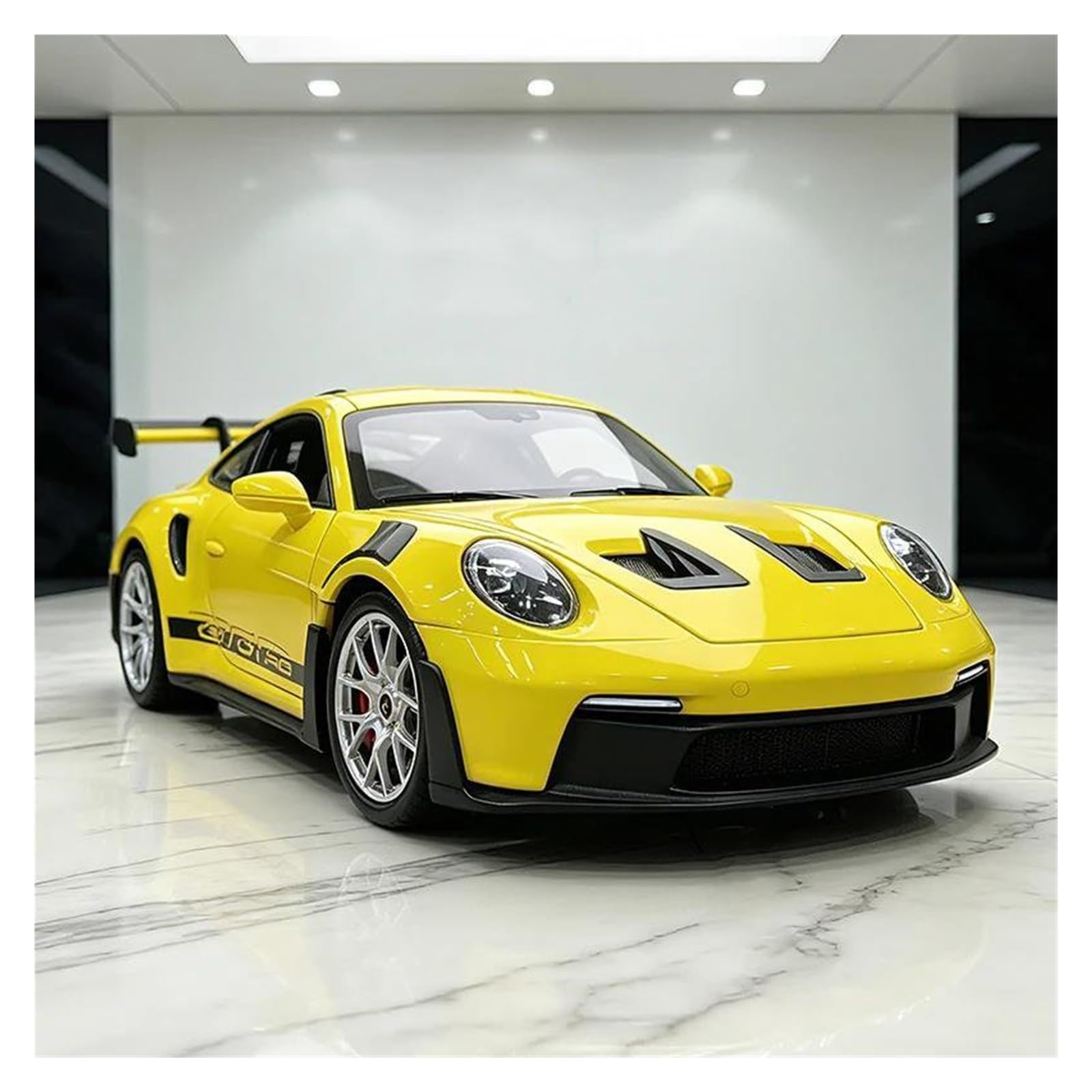Die-Cast Diecast Car Model For Porsche 911 GT3 RS 992 Diecast Model Car