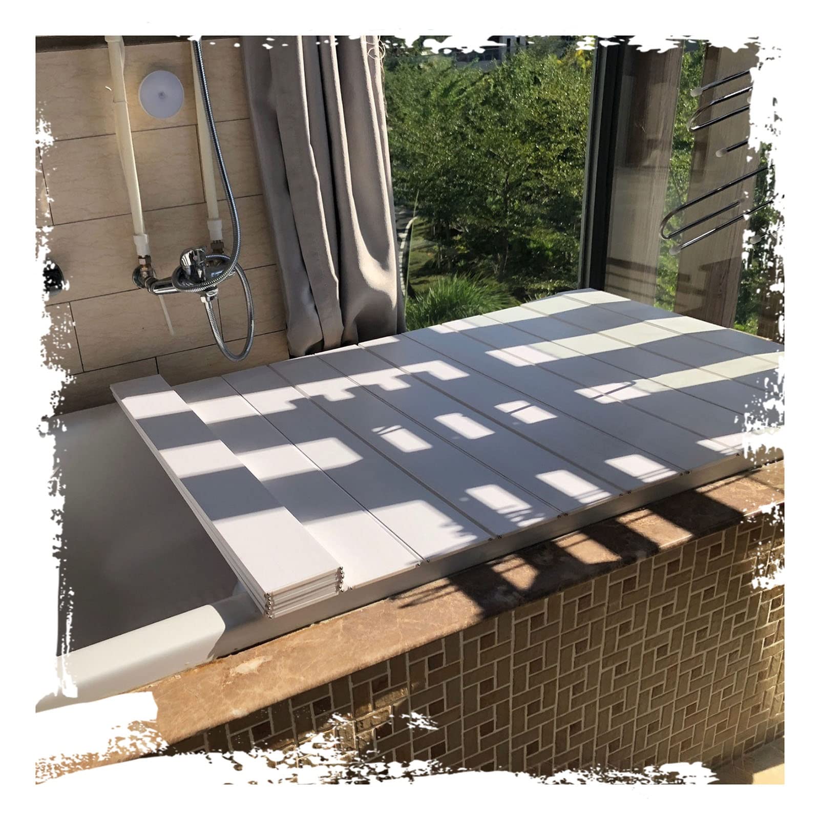 Cubierta de bañera plegable blanca en PVC de 66x97 cm para spa en casa