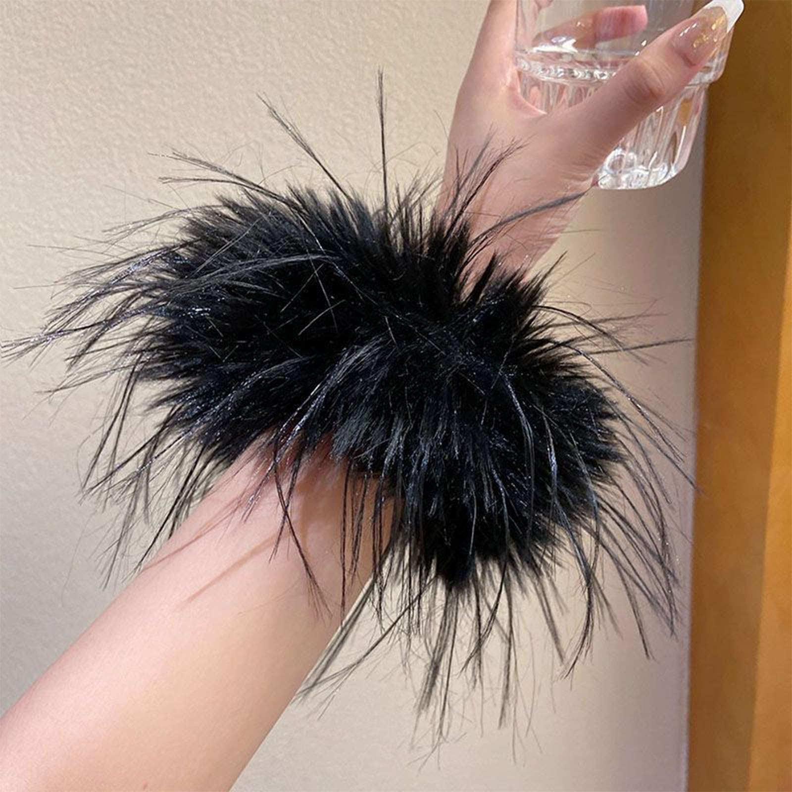 AWAVM 2 PCS Soft Fur Wristband Feather Slap Bracelet Wristband Wrist Ankle Cuff Furry Bracelets Party Supplies Hair Accessories for Femmes,Black - Image 2