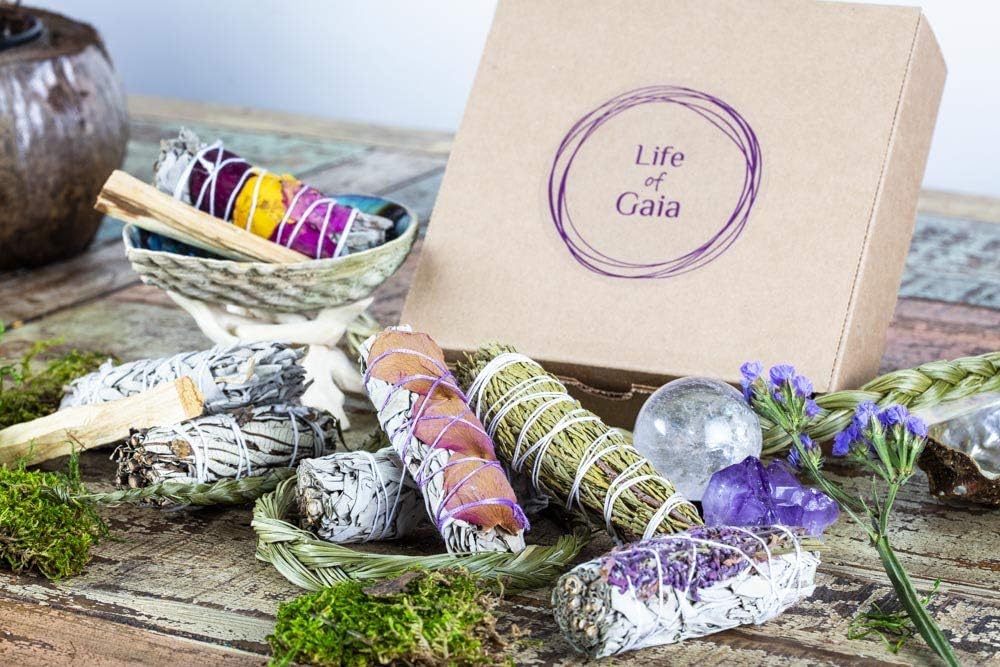 Life of Gaia Sage Smudge Kit with Palo Santo. 6 White Sage Smudge Sticks & 2 Palo Santo Sticks for Cleansing