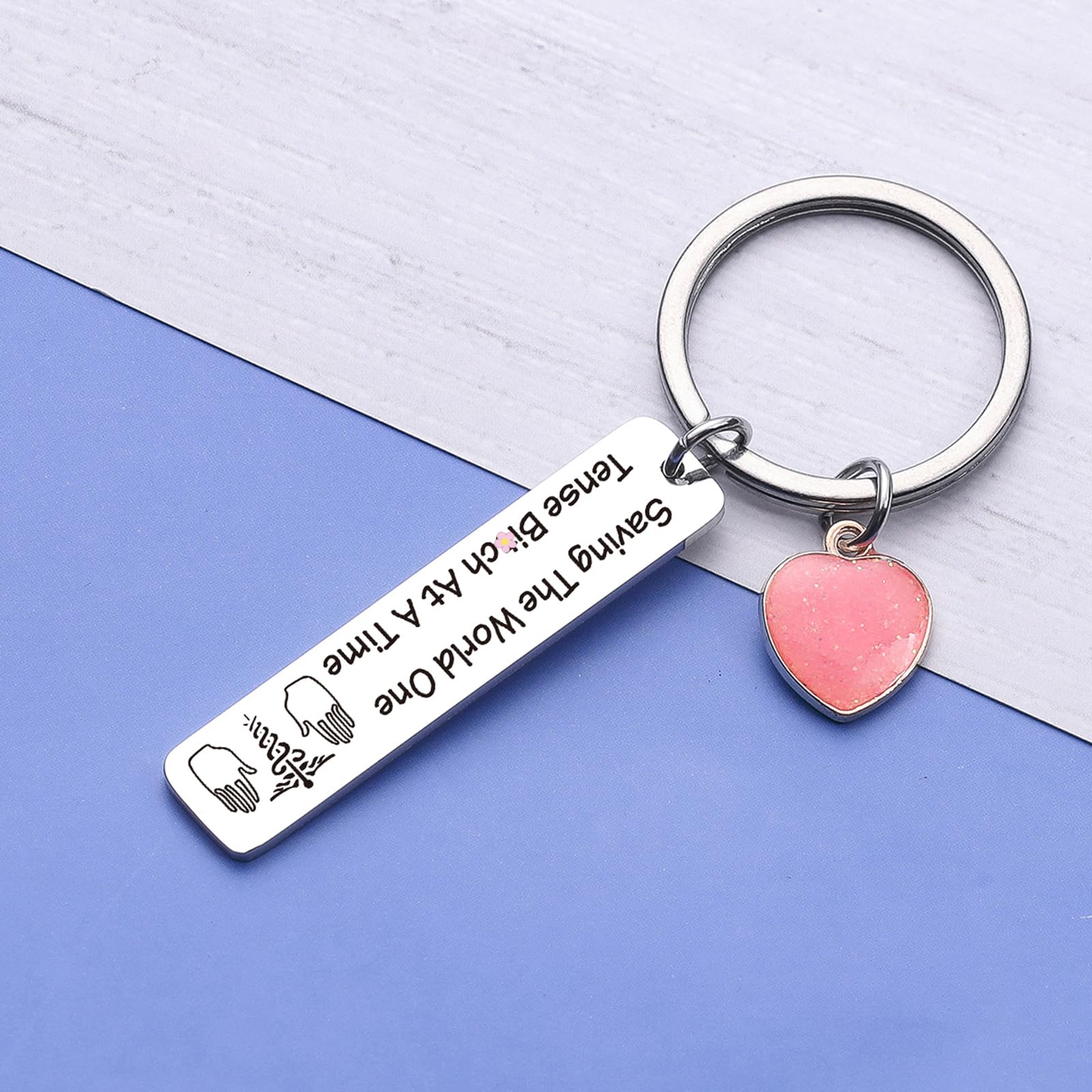 ZNOSVEI Massagist Key Chain - Masseur Gift for Massage Therapist, Student, Physical Therapist - Massage Therapy School, LMT Graduation Key