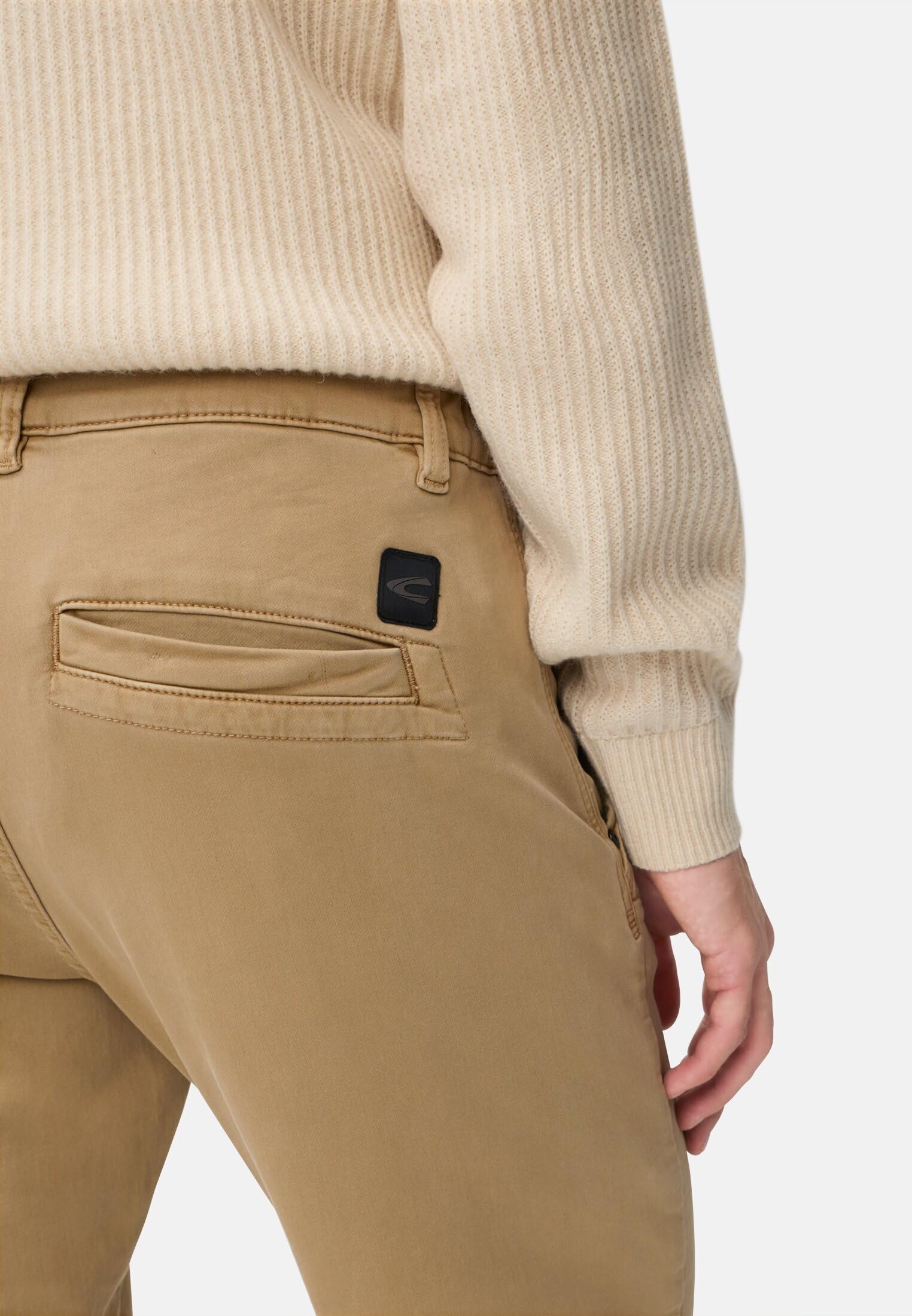 camel active Chinohose mit Taschen – Bild 6
