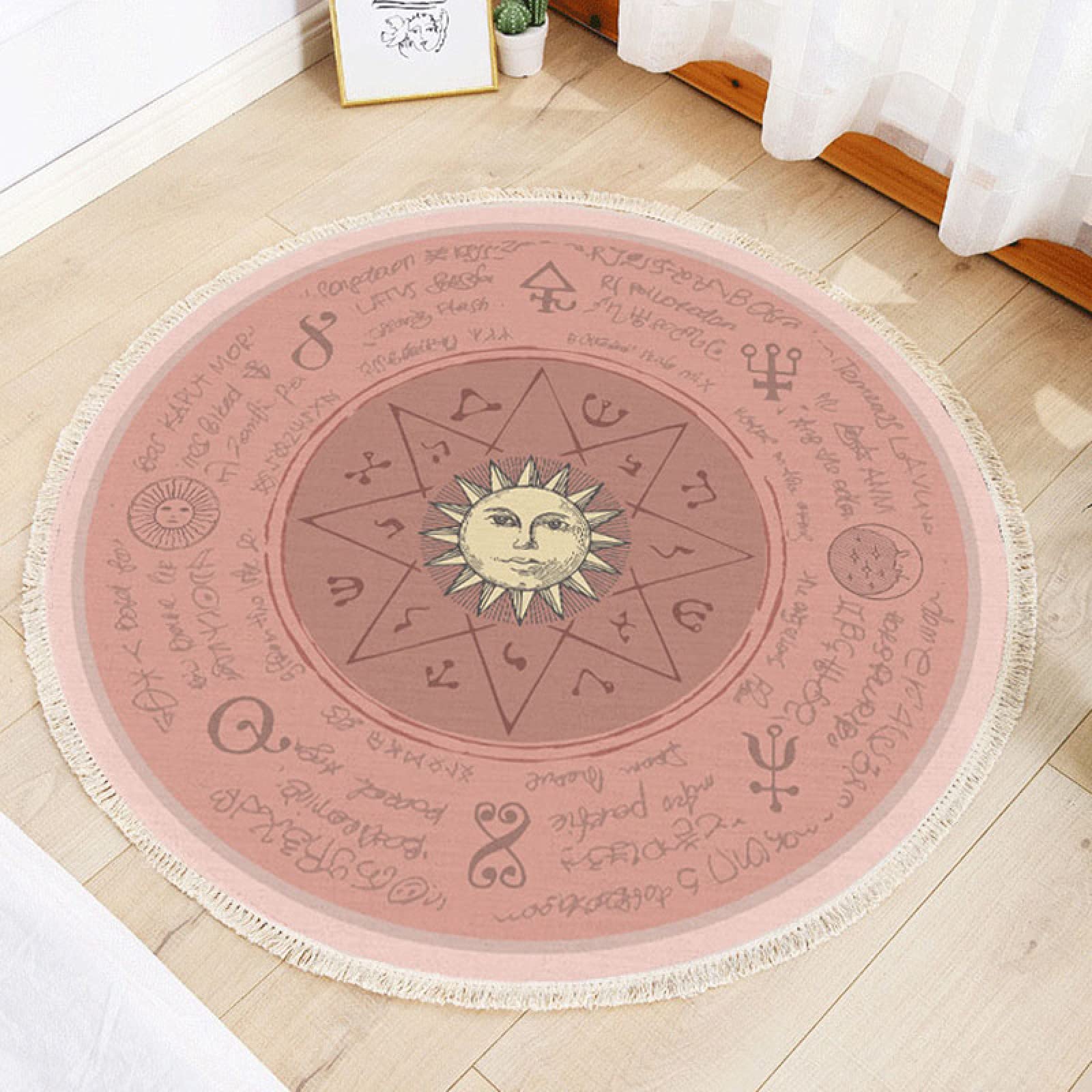 Tapis en coton avec glands idéal pour réchauffer l'ambiance du salon