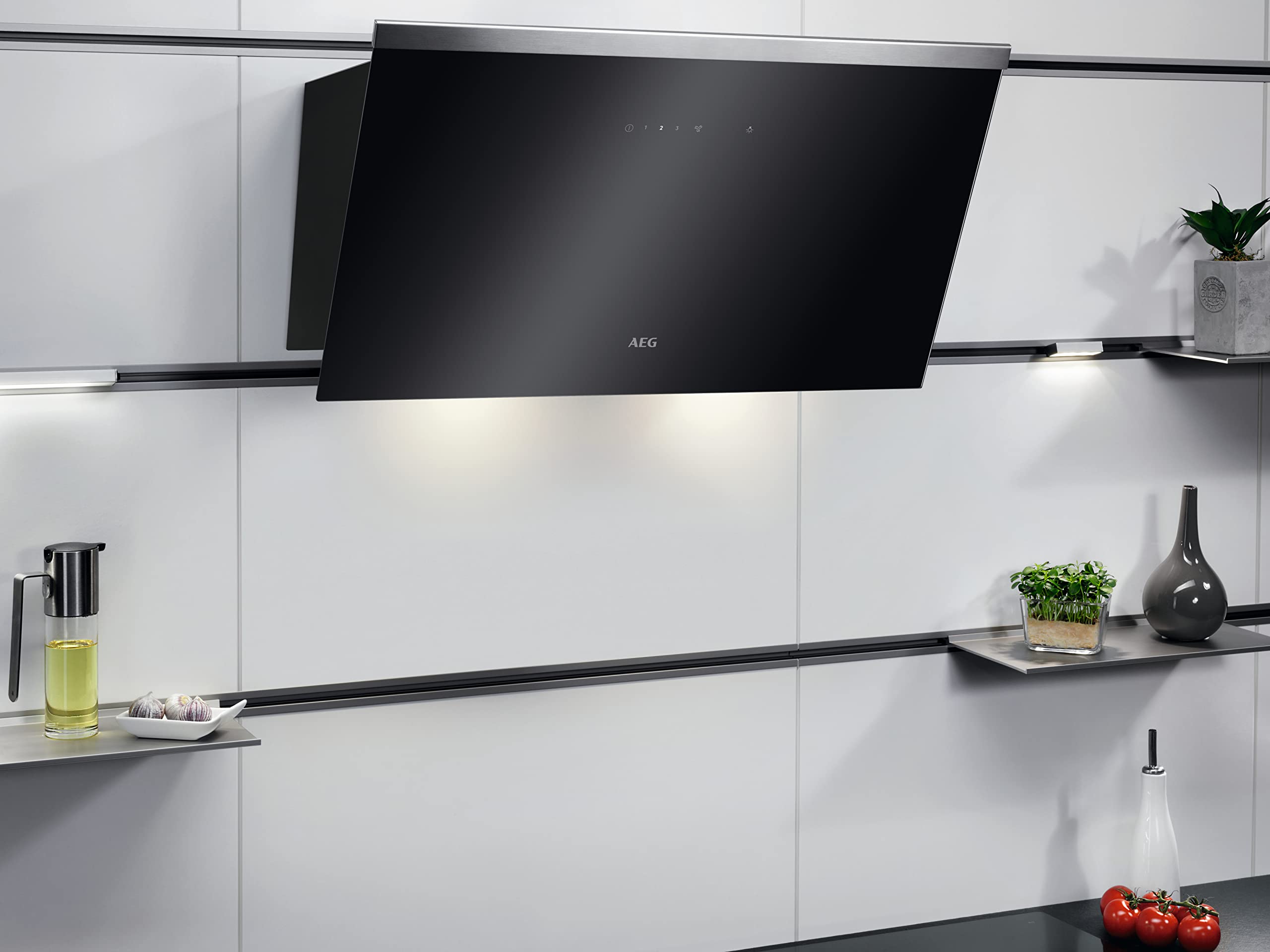 AEG Serie 7000 Kopffreie Wand-Dunstabzugshaube 60 cm Hob2Hood Abluft Umluft 500 m³/h Touch-Bedienung Schwarz DVE5661HB