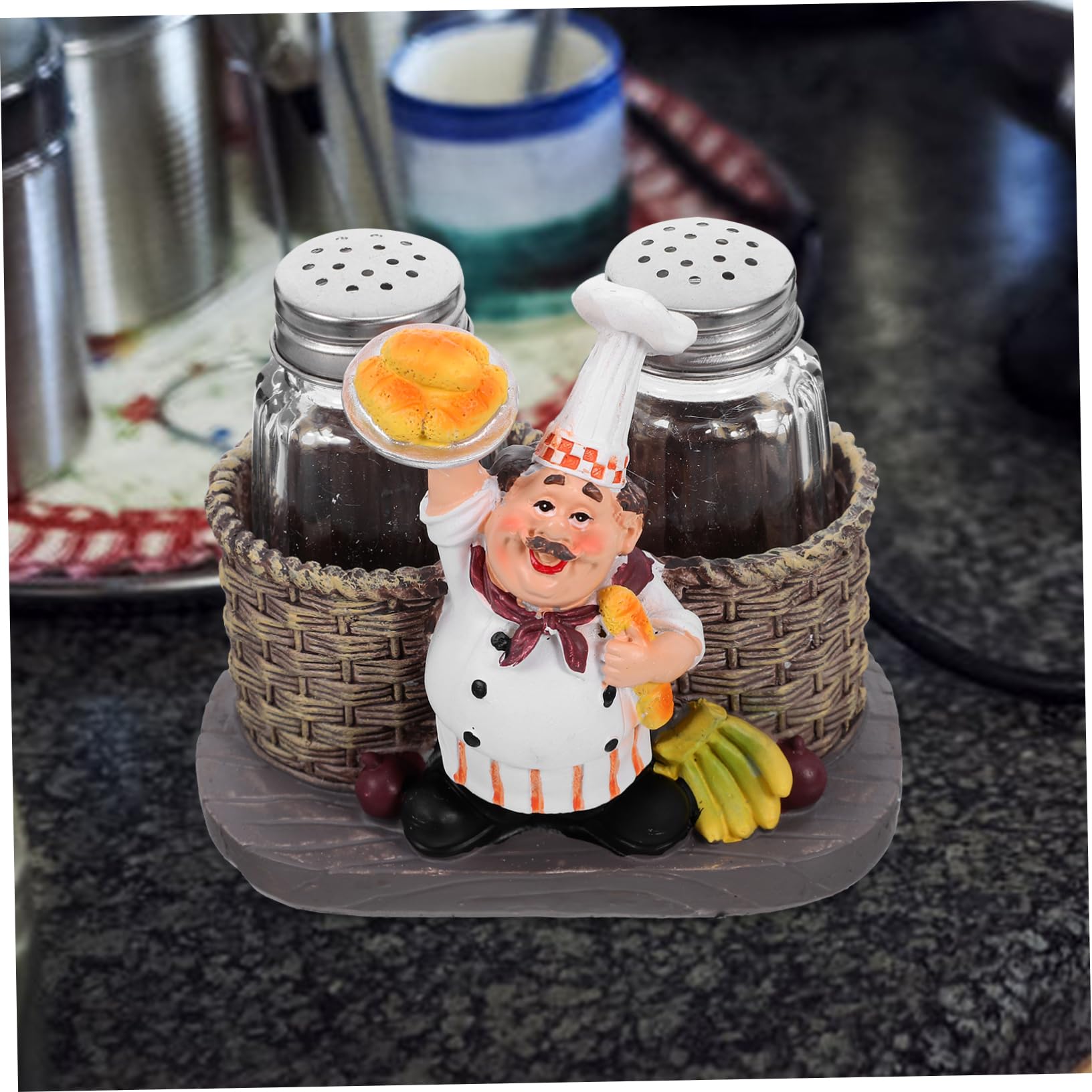 Amazon｜MUCKLILY シェフ像デザインの塩コショウ入れ 調味料ボトル