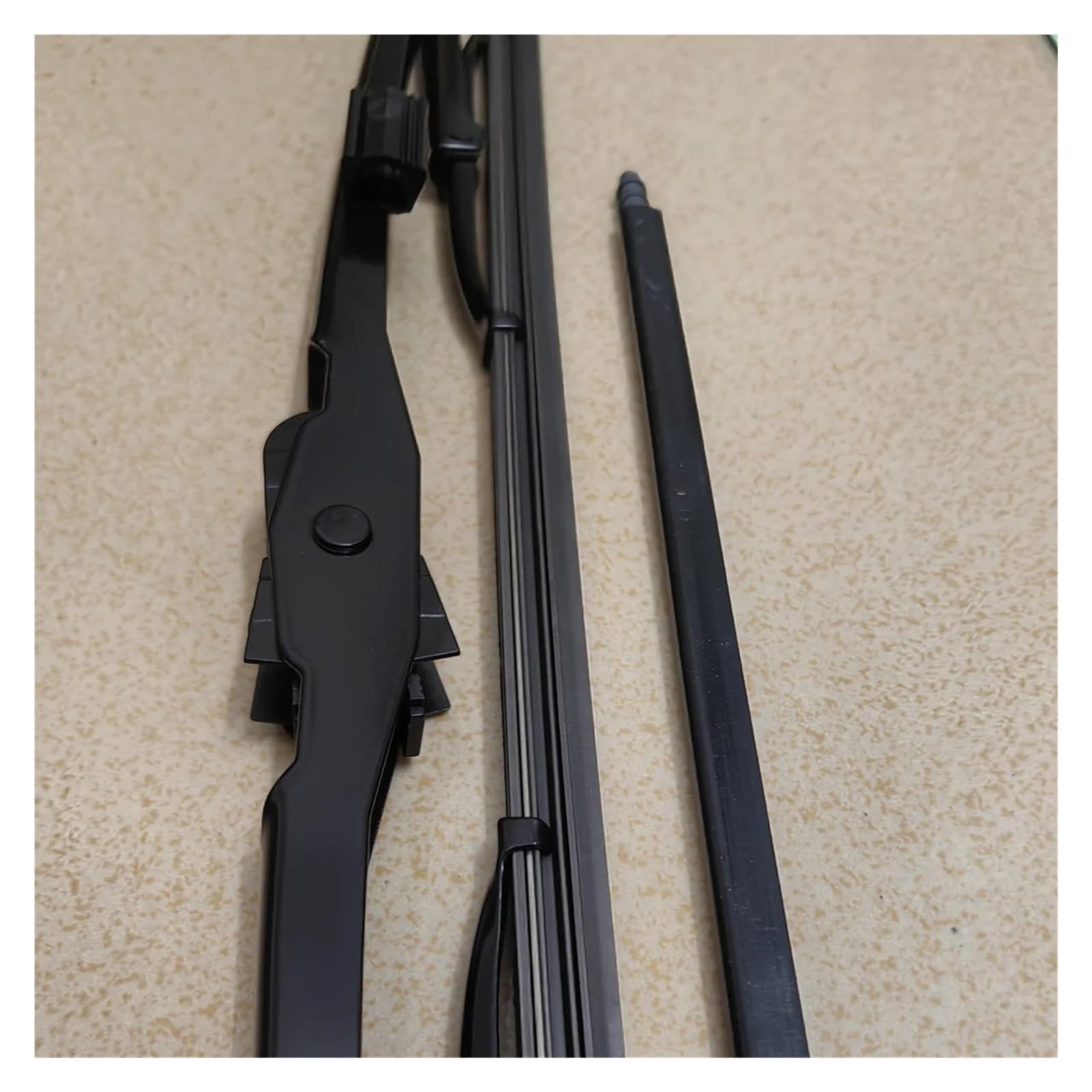 Escobillas Limpiaparabrisas Para DAF Camiones 2PC 700mm Escobilla Limpiaparabrisas Con Chorro Largo 0911212S2 1542873S2 1542874 1542876 911212S2 Limpiar Ventanas